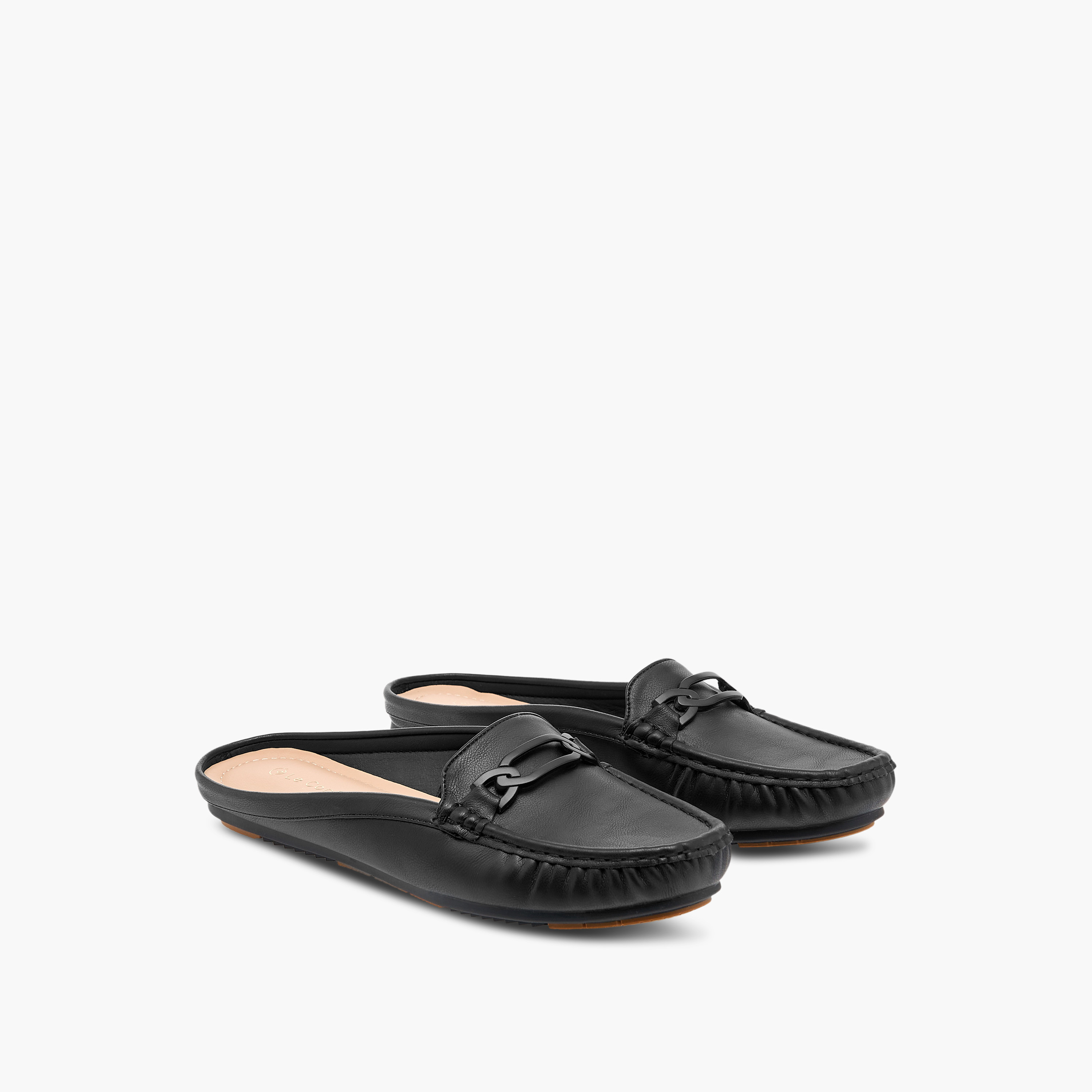 حذاء ميول مريح سهل الارتداء بزينة معدنية من لو كونفورت-women-shoes-flats-mules-image-7