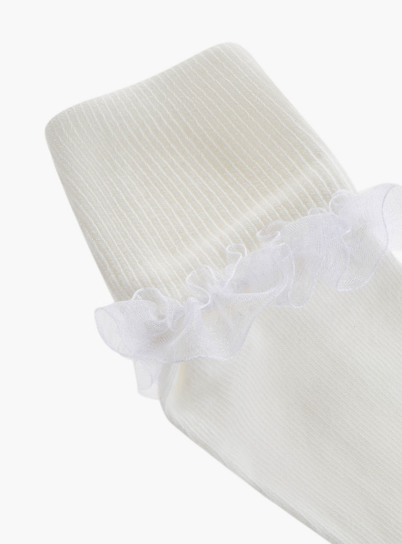 جوارب بتفاصيل فيونكة من فلورا بيلا - طقم من 3 أزواج-girls-accessories-socks-image-5