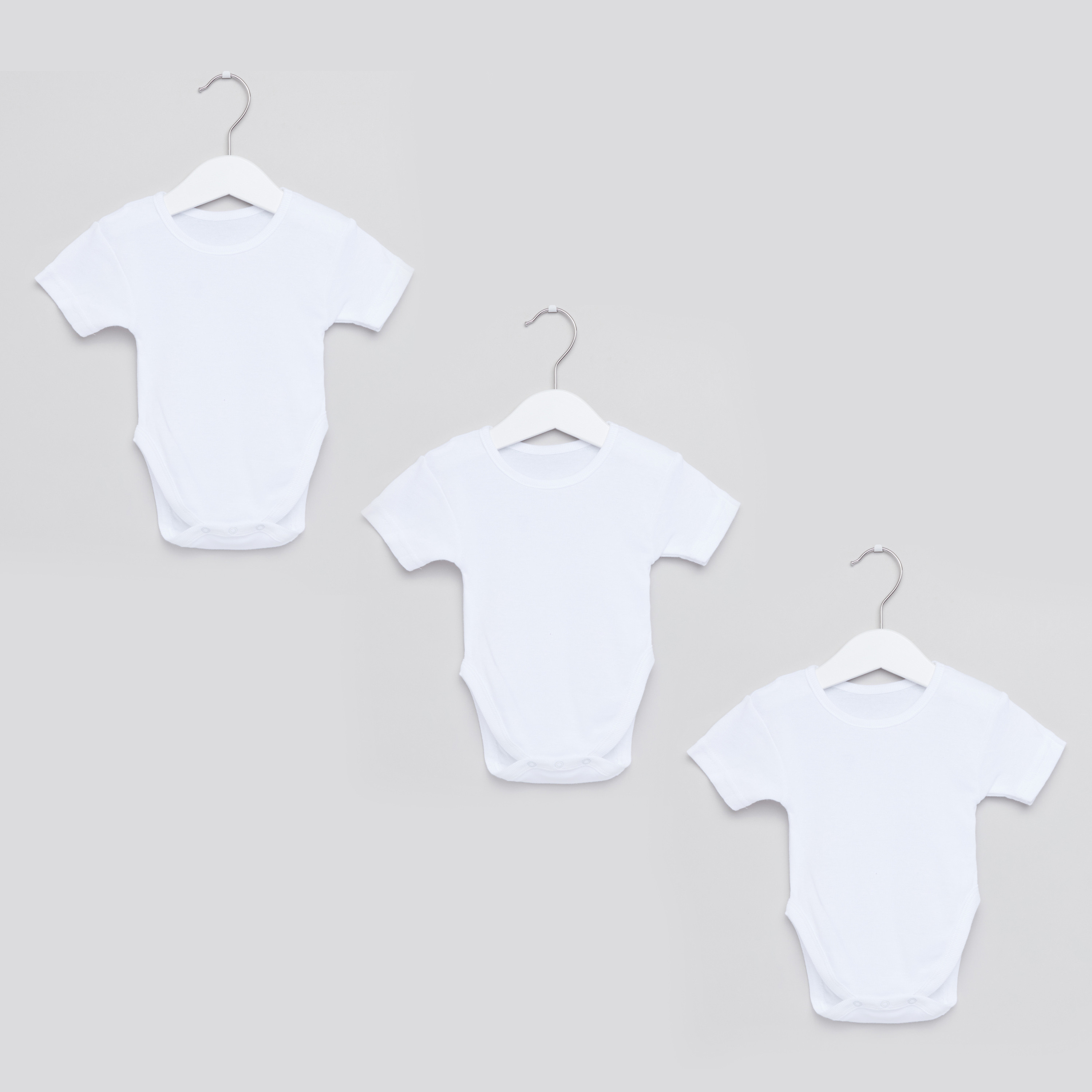 بودي سوت بأكمام قصيرة من جونيورز- طقم من 3 قطع-baby-boys-clothing-multipacks-image-1