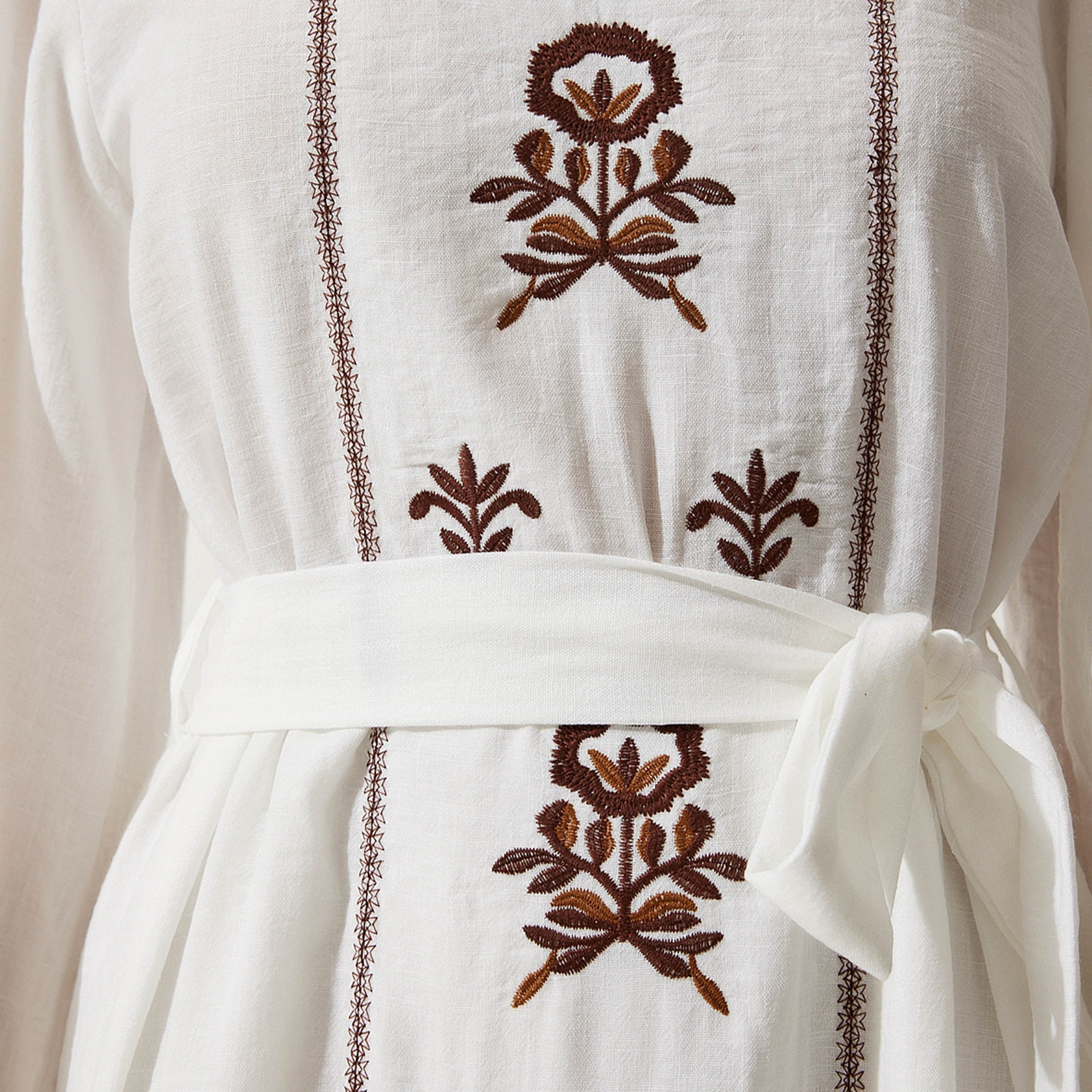 فستان نسائي ميدي أبيض مطرز من سعادة إسطنبول بأكمام منتفخة مطرز-women-clothing-dresses-image-2