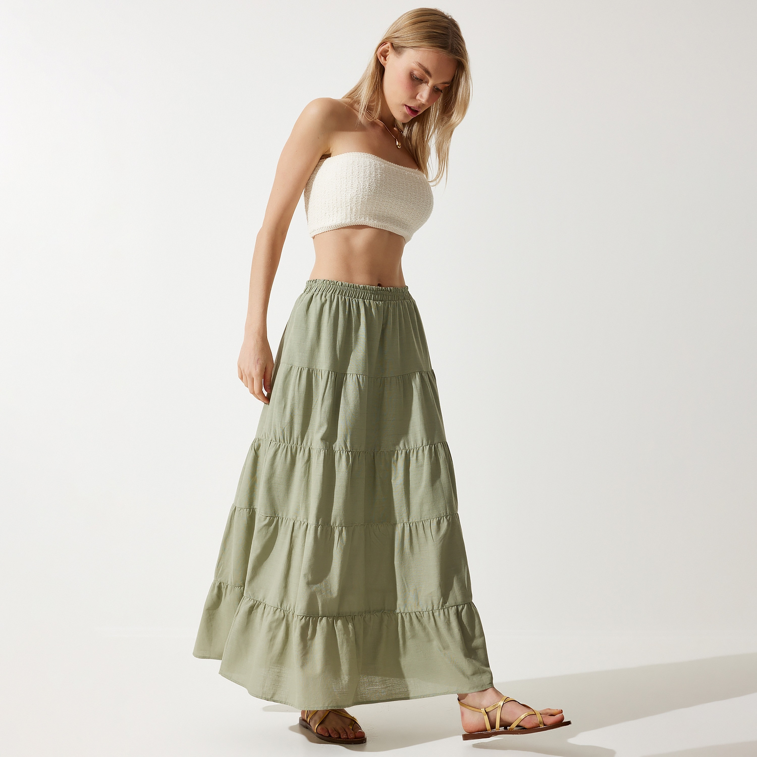 تنورة ماكسي نسائية عالية الطبقات من Happiness istanbul بطبقات خضراء-women-clothing-bottoms-skirts-image-2