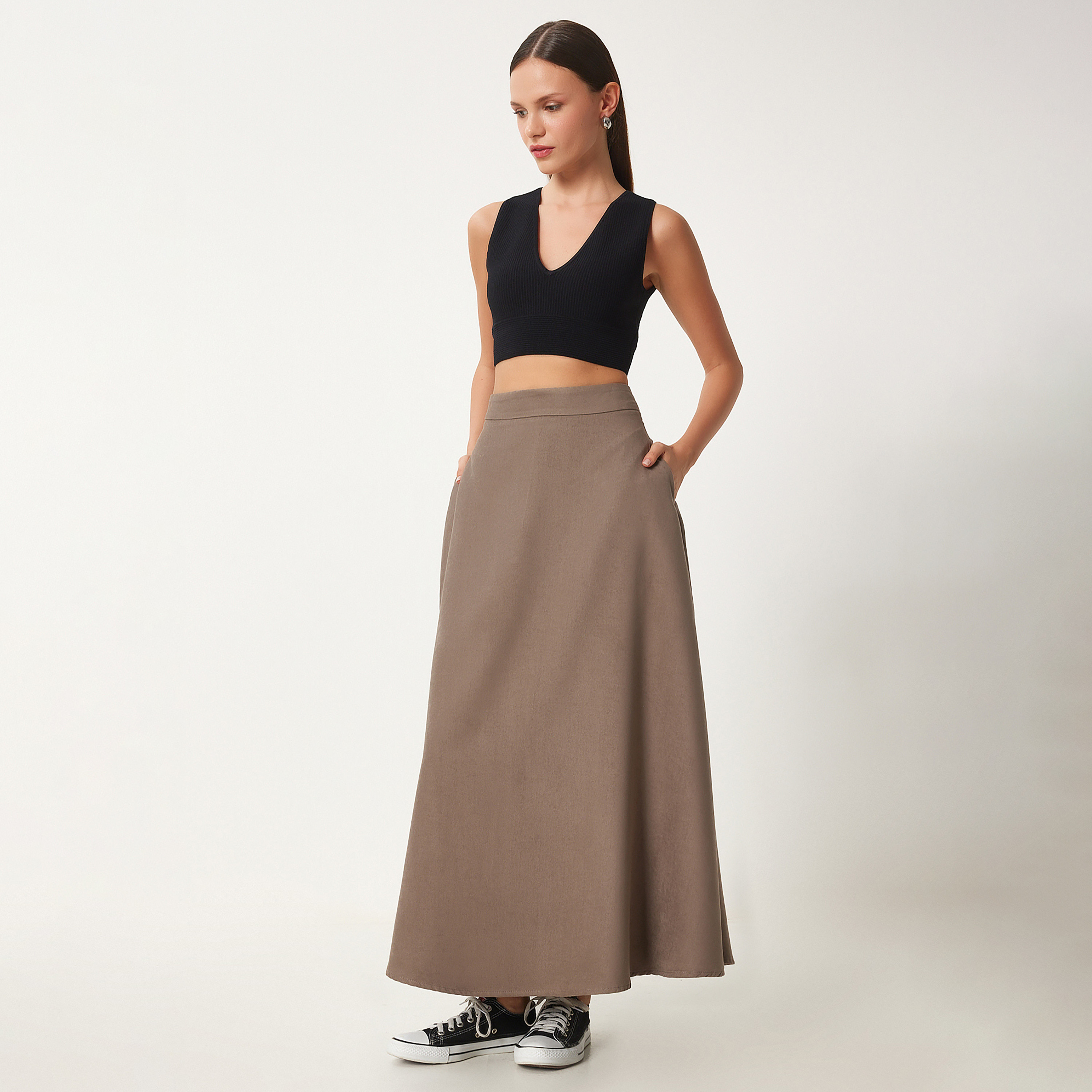 Happiness Istanbul Brown Jacquard Suede High-Rise Women's Maxi Skirt-women-clothing-bottoms-skirts-image-2