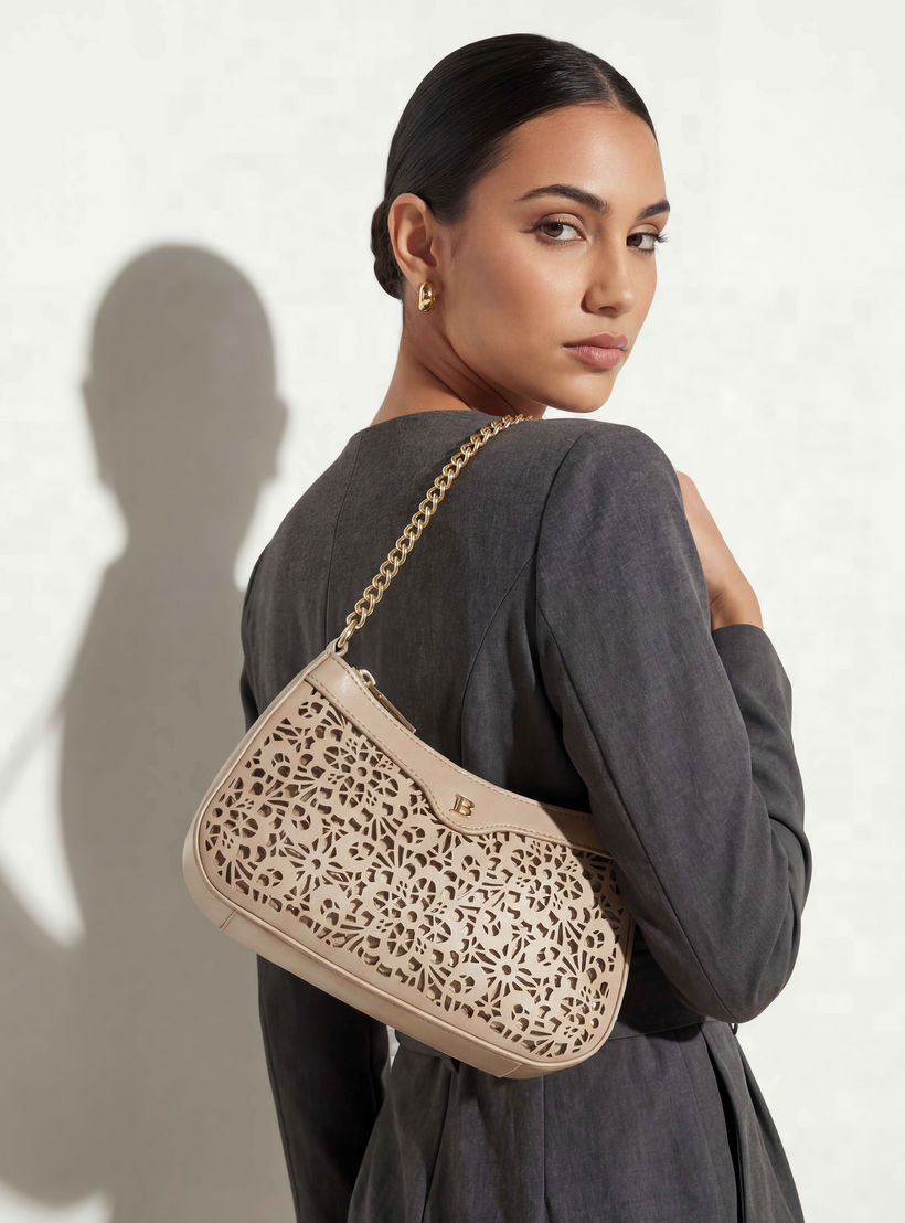 شنطة كتف بقصات ليزر وسحاب إغلاق من فلورا بيلا-women-bagsandwallets-handbags-image-9