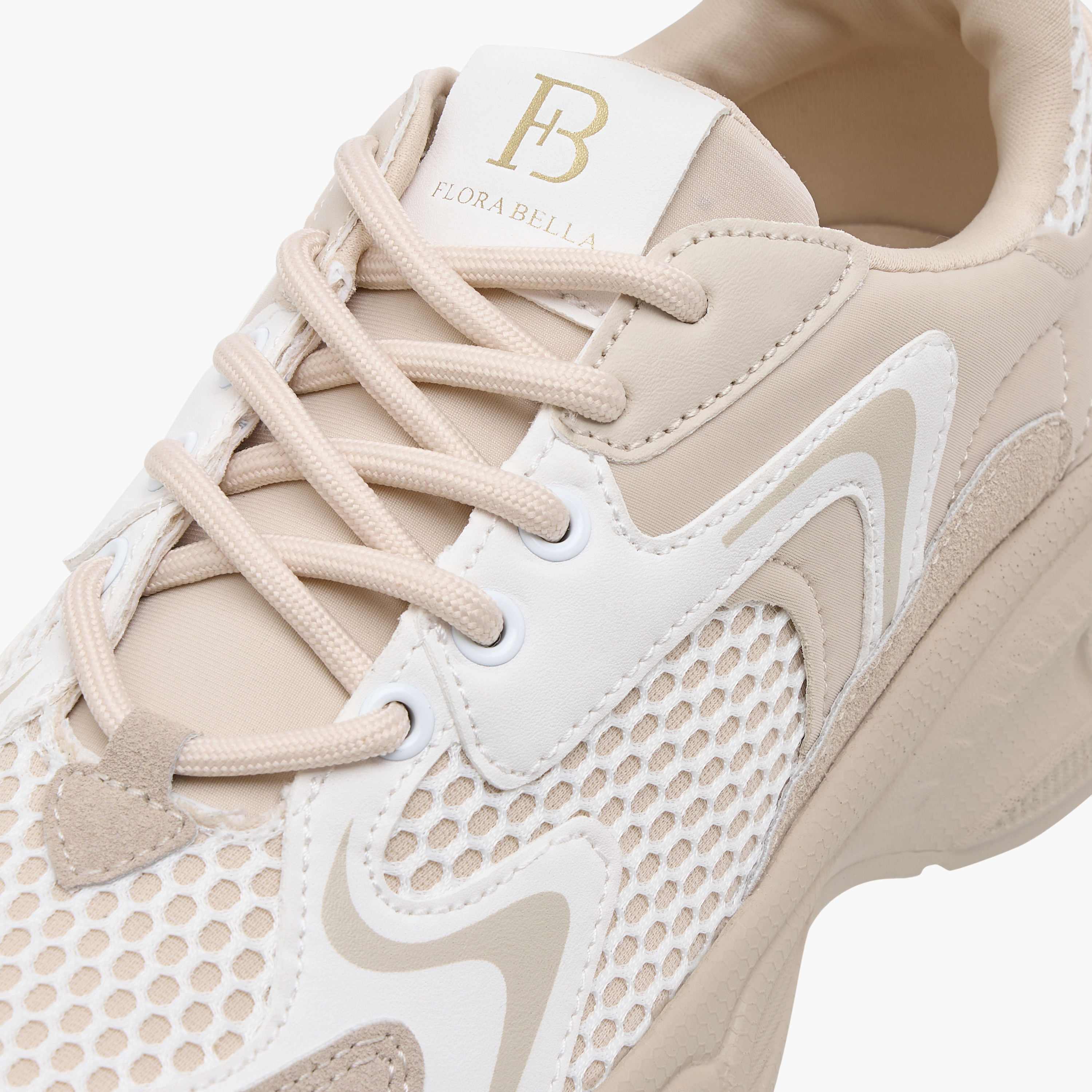 حذاء سنيكرز وألواح ورباط إغلاق من فلورا بيلا-women-shoes-sneakers-image-4