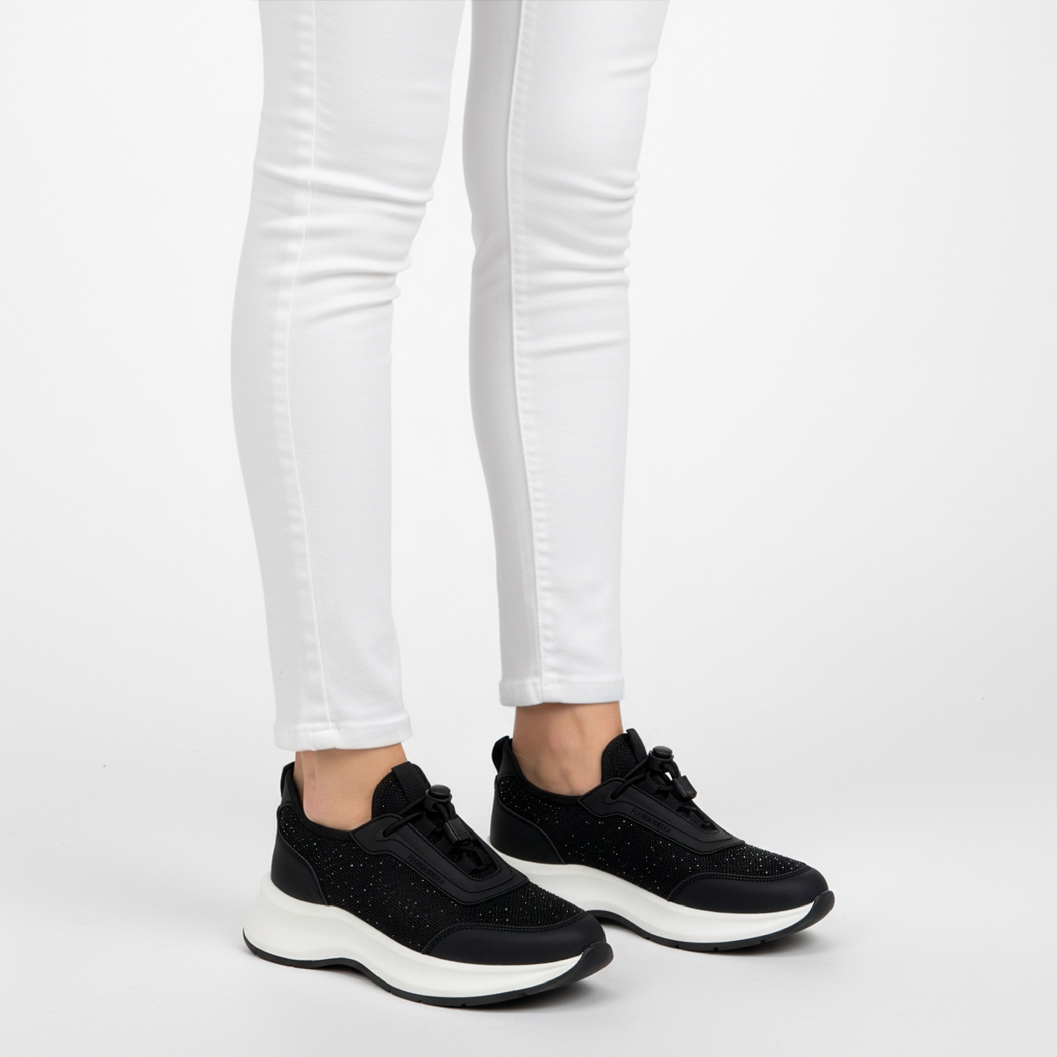 حذاء سنيكرز بتزيينات للنساء من فلورا بيلا-women-shoes-sneakers-image-2