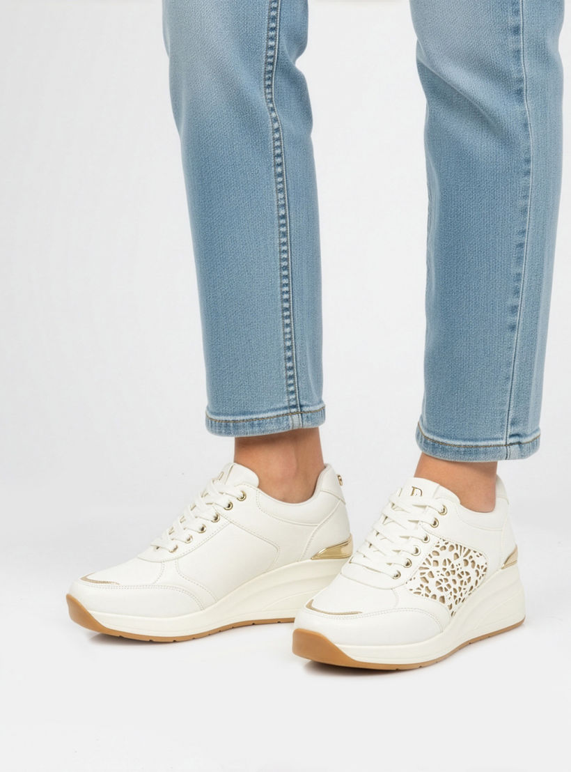حذاء سنيكرز للنساء برباط إغلاق من فلورا بيلا-women-shoes-sneakers-image-2