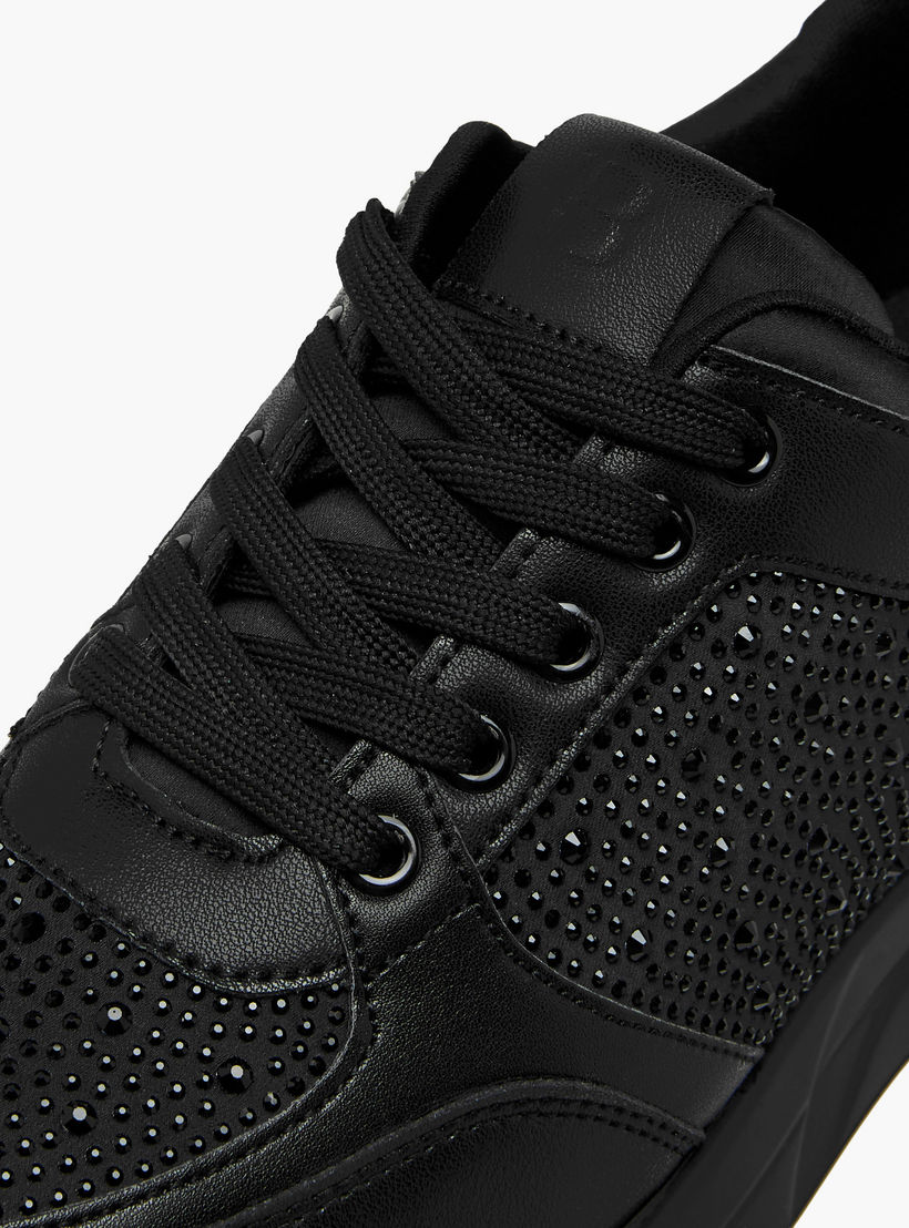 حذاء سنيكرز برباط إغلاق للنساء من فلورا بيلا-women-shoes-sneakers-image-5