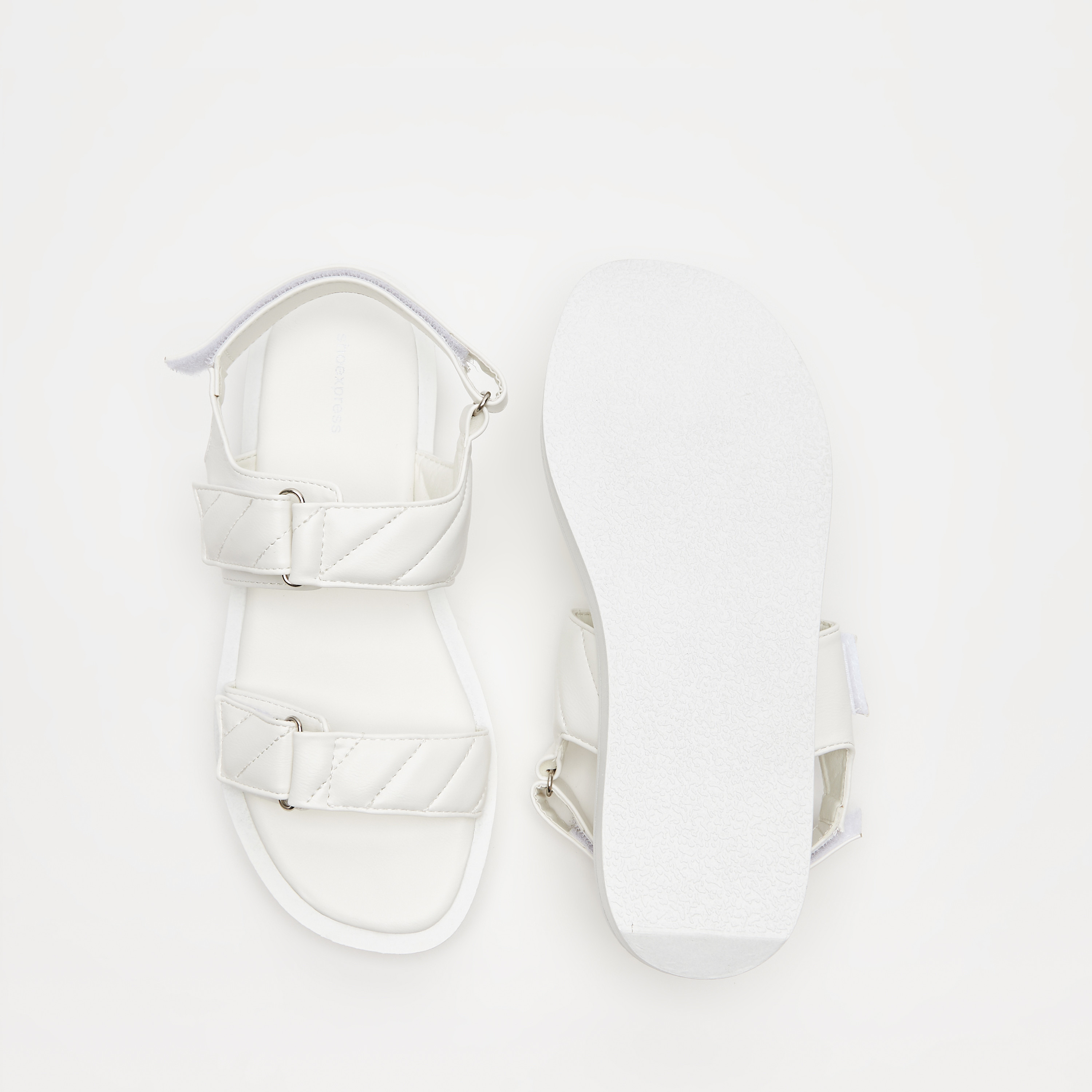 صندل بحزام مبطن وشريط إغلاق لاصق-women-shoes-flats-sandals-image-5