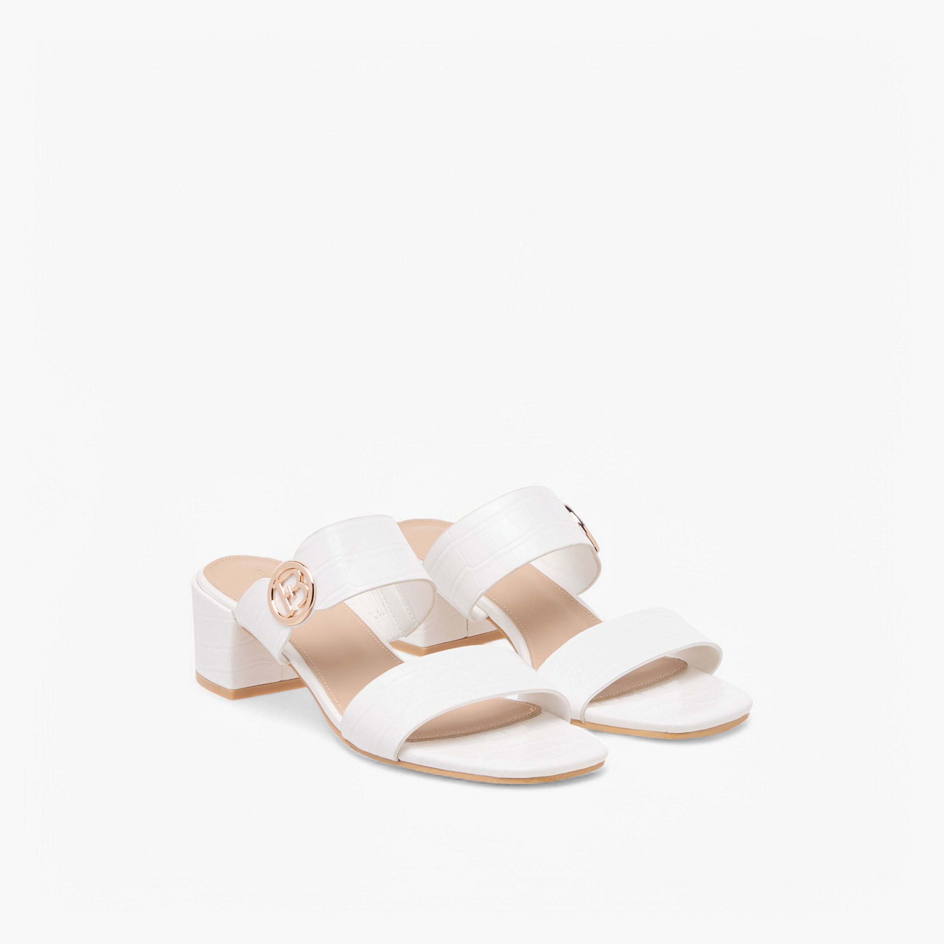 صندل سهل الارتداء بكعب سميك وزينة مونوجرام من فلورا بيلا-women-shoes-sandals-heeled-image-1