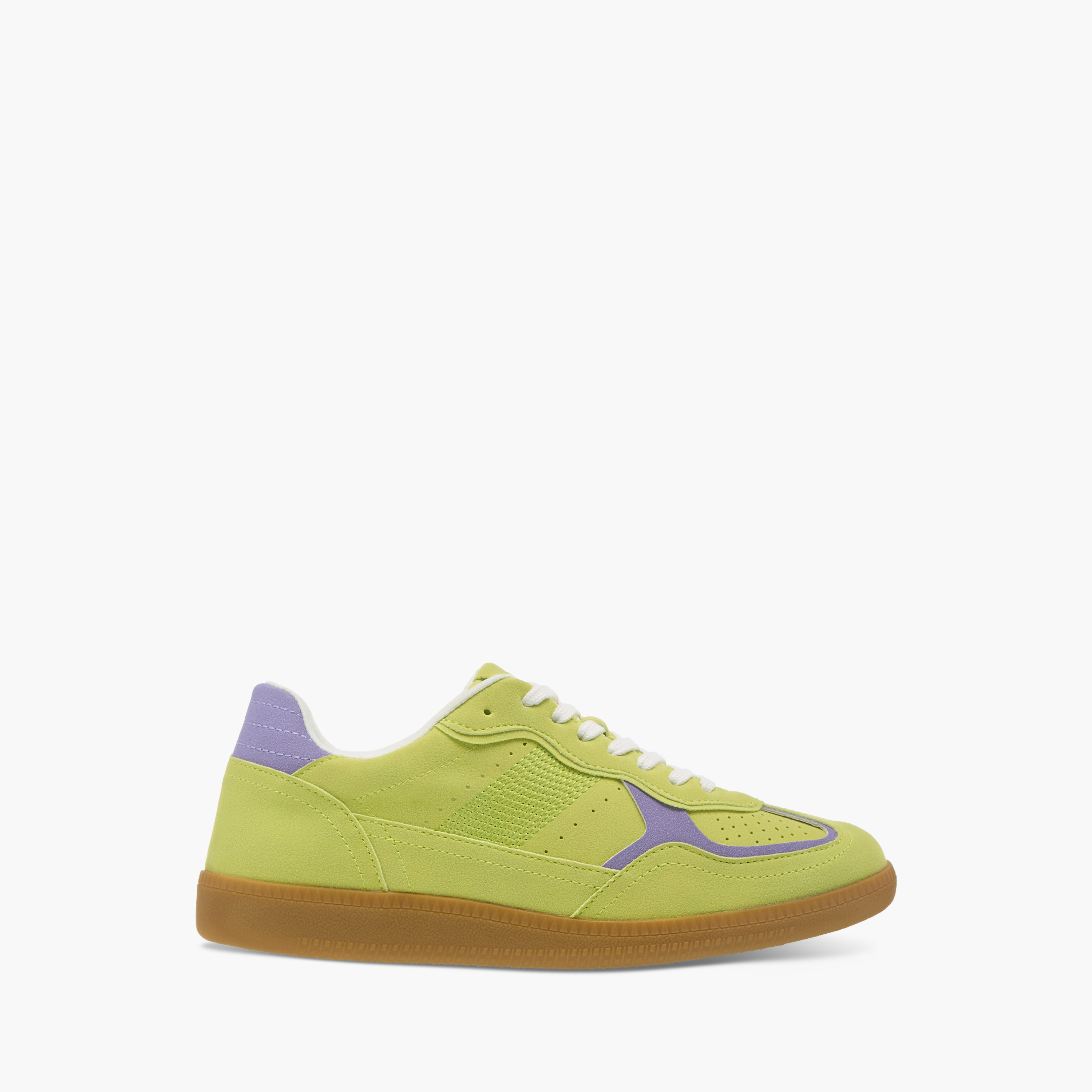 حذاء سنيكرز بارز الملمس بكاحل ورباط إغلاق من فلورا بيلا-women-shoes-sneakers-image-3