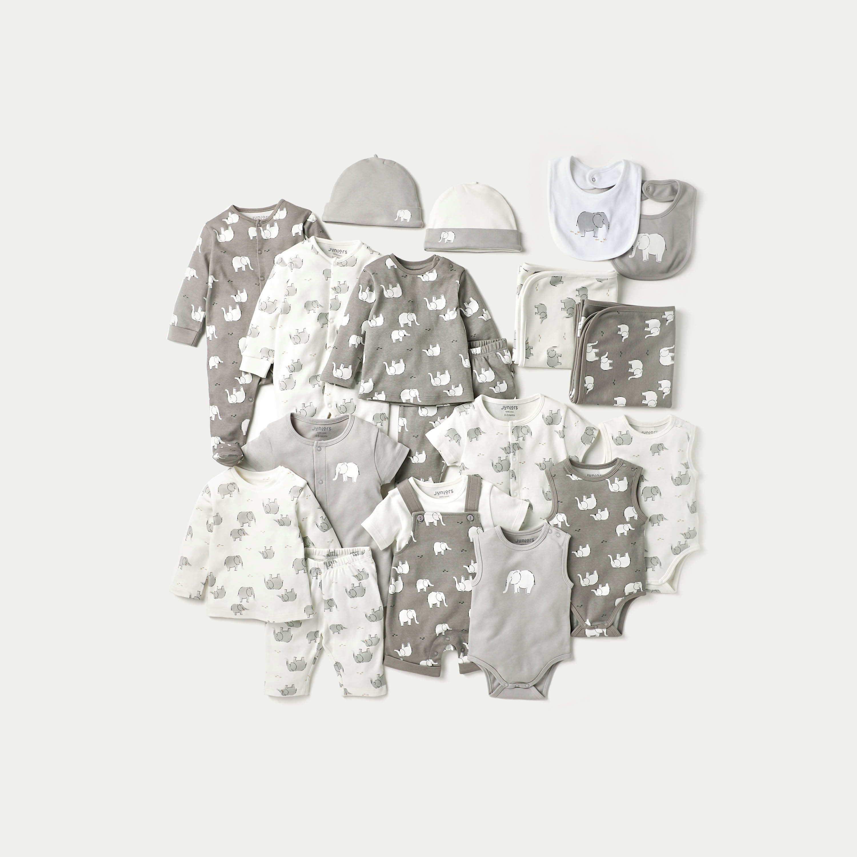 مرايل بطبعات فيل من جونيورز - طقم من قطعتين-baby-feeding-bibs-image-6