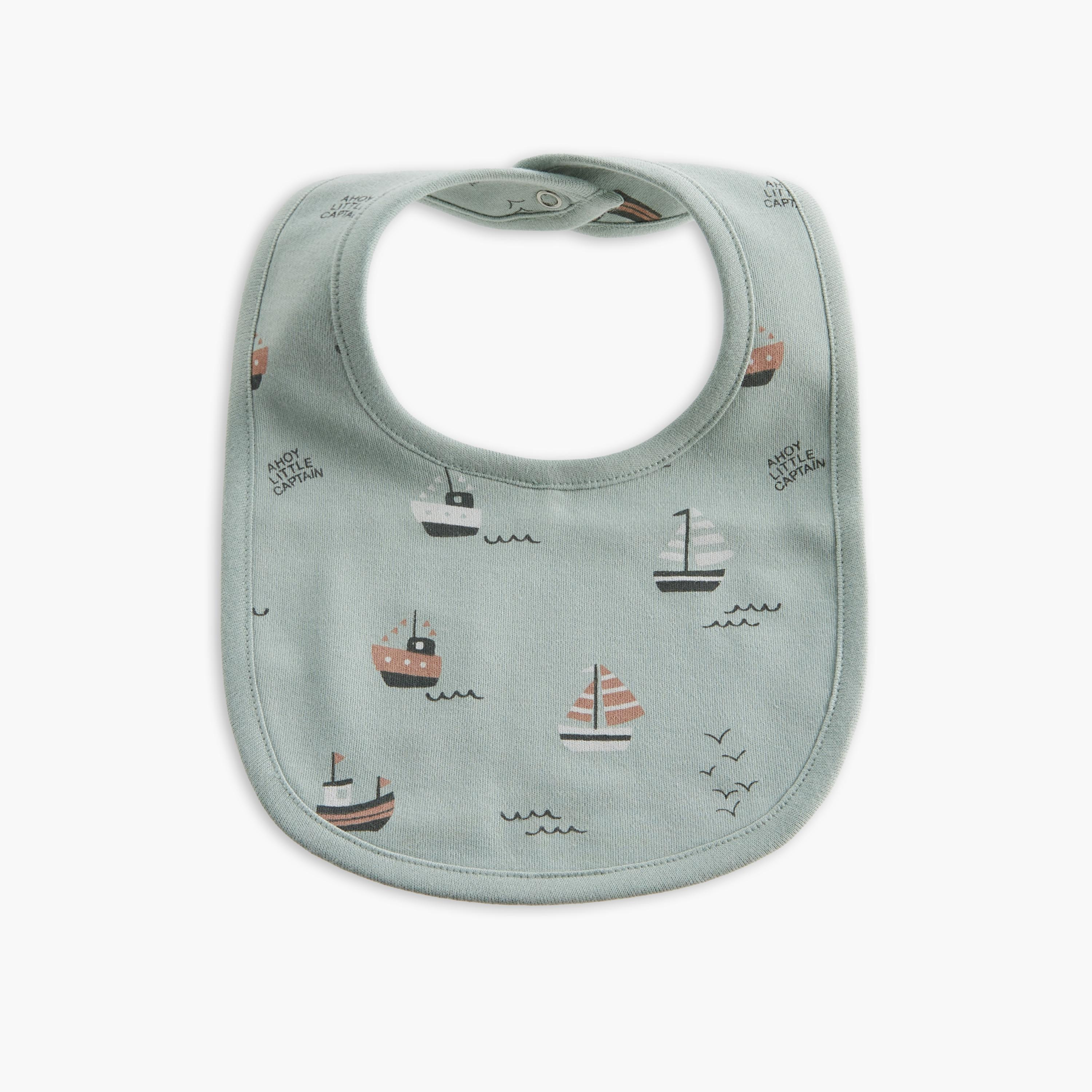 مريلة بطبعات قارب مع زر إغلاق كباس من جونيورز -  طقم من قطعتين-baby-feeding-bibs-image-2