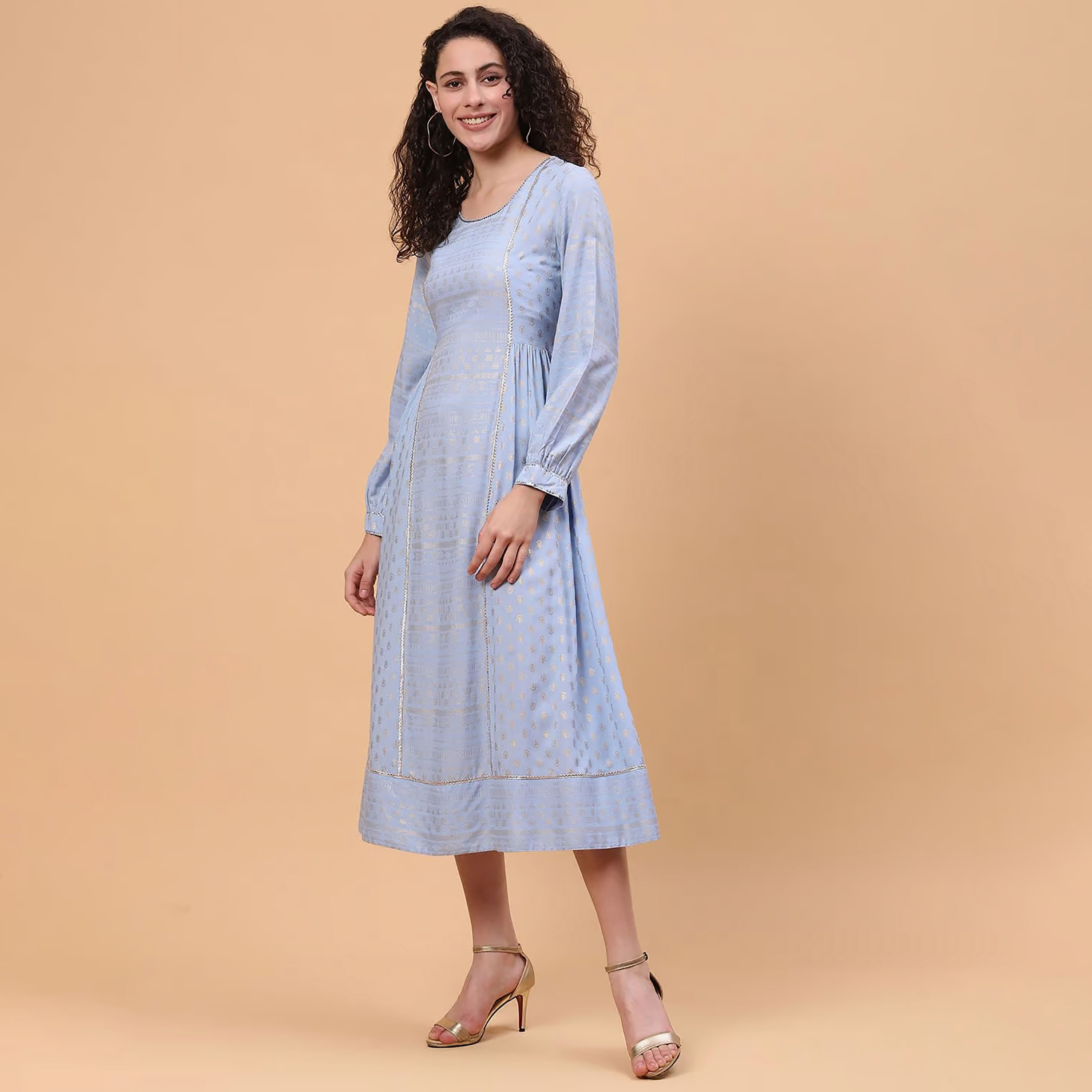 فستان ميدي ذو شكل ايه لاين برقبة دائرية وطبعة فويل من رانغريتي مع غوتا وورك-women-clothing-ethnicwear-dresses-image-2