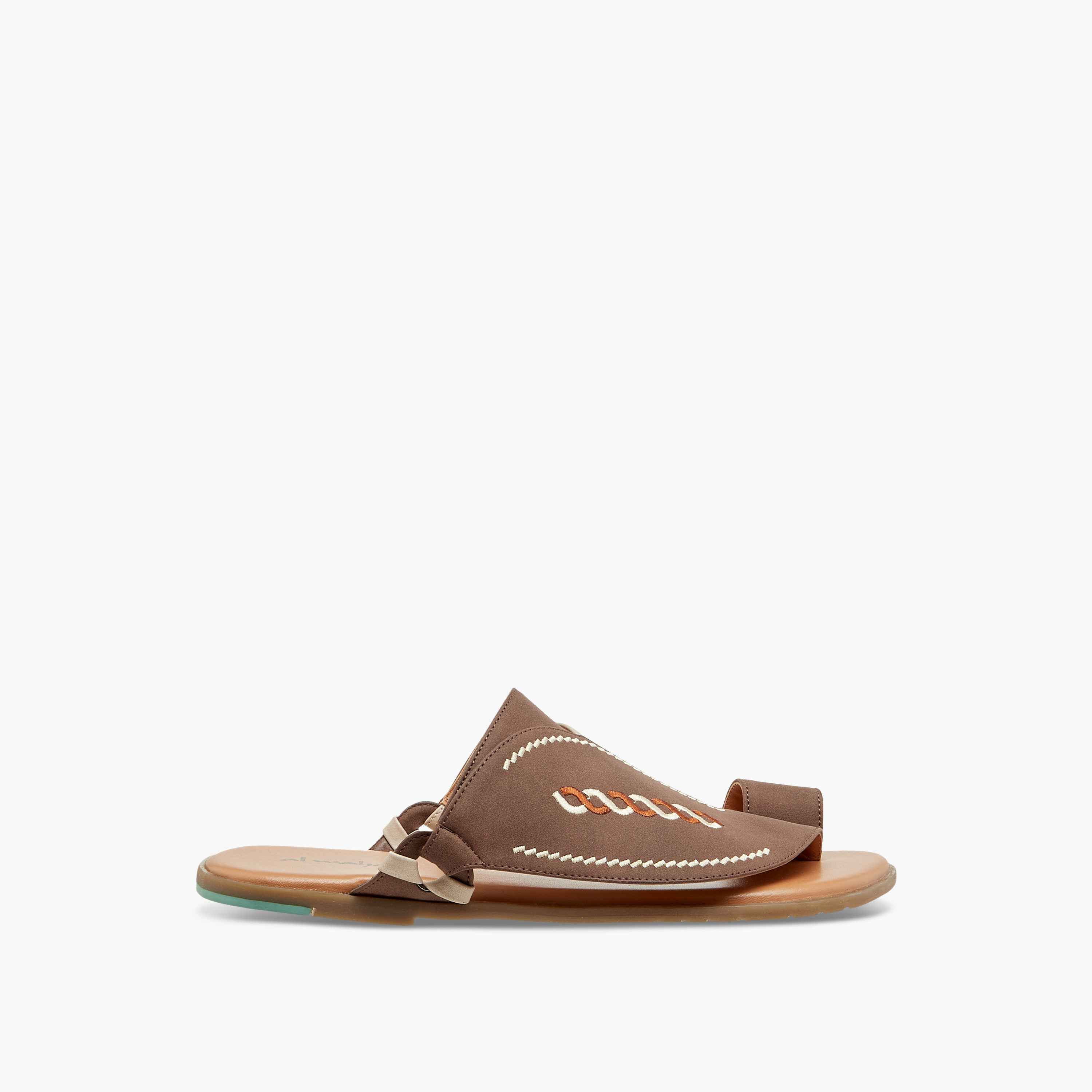 Al Waha Embroidered Slip-On Arabic Sandals with Toe Loop-men-shoes-sandals-image-2