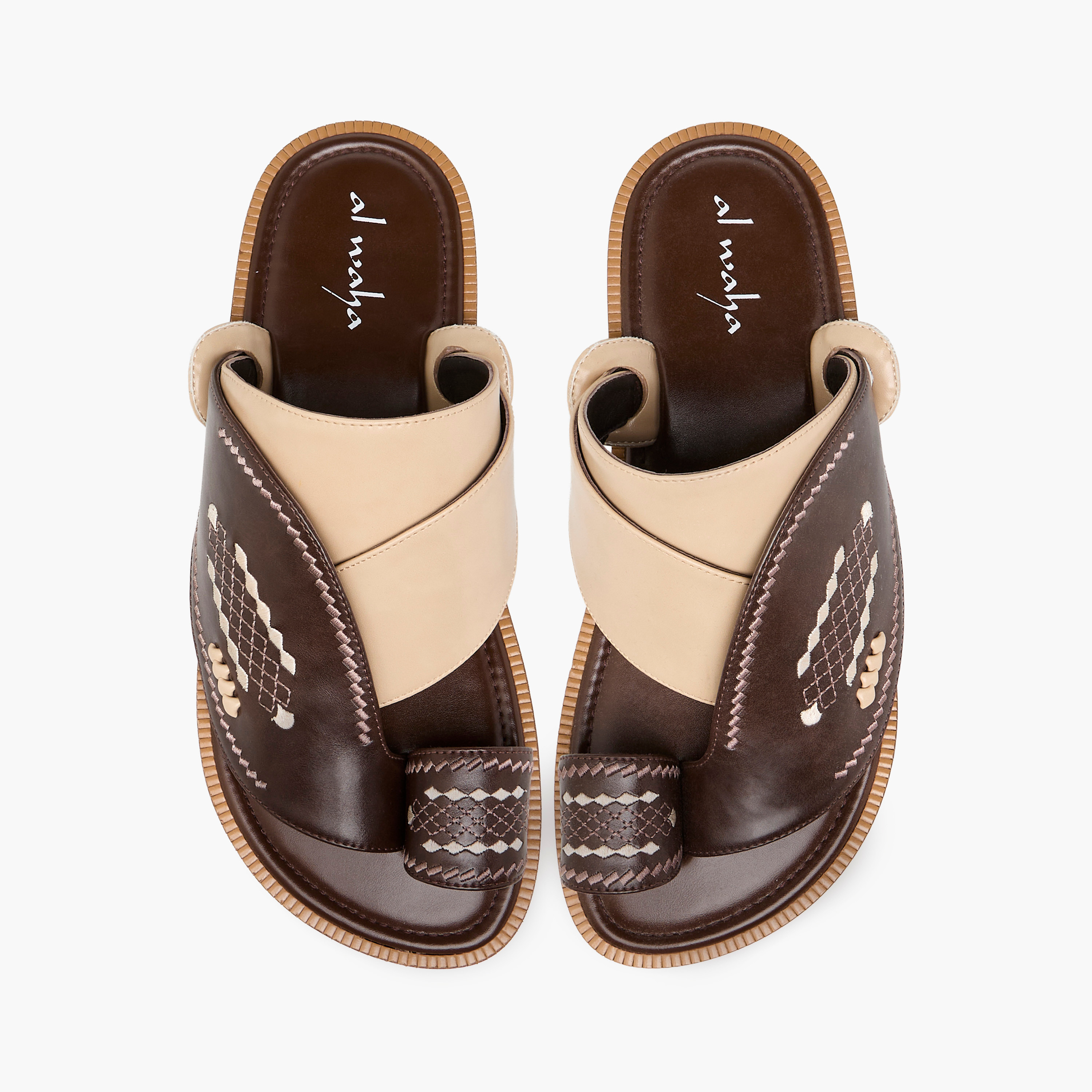 صندل عربي مطرز سهل الارتداء بحلقة إصبع من الواحة-men-shoes-sandals-image-1