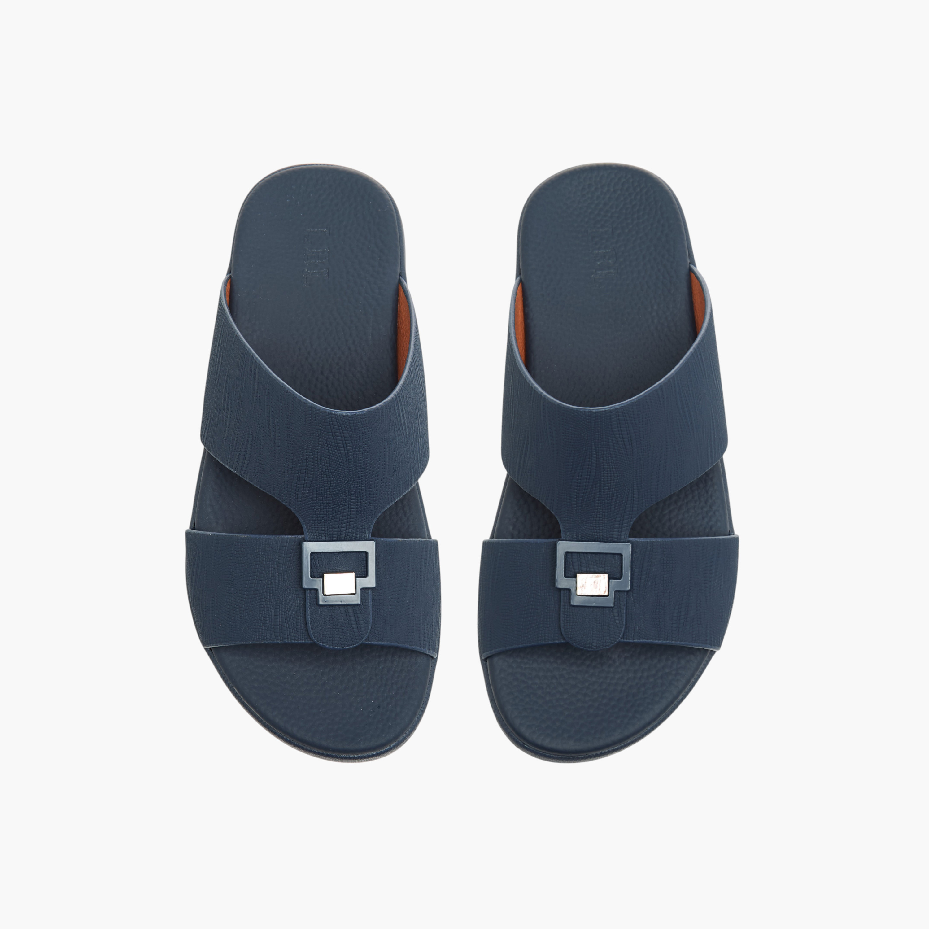 صندل عربي سهل الارتداء بزينة معدنية إل بي إل من شو إكسبريس-boys-shoes-sandals-image-1