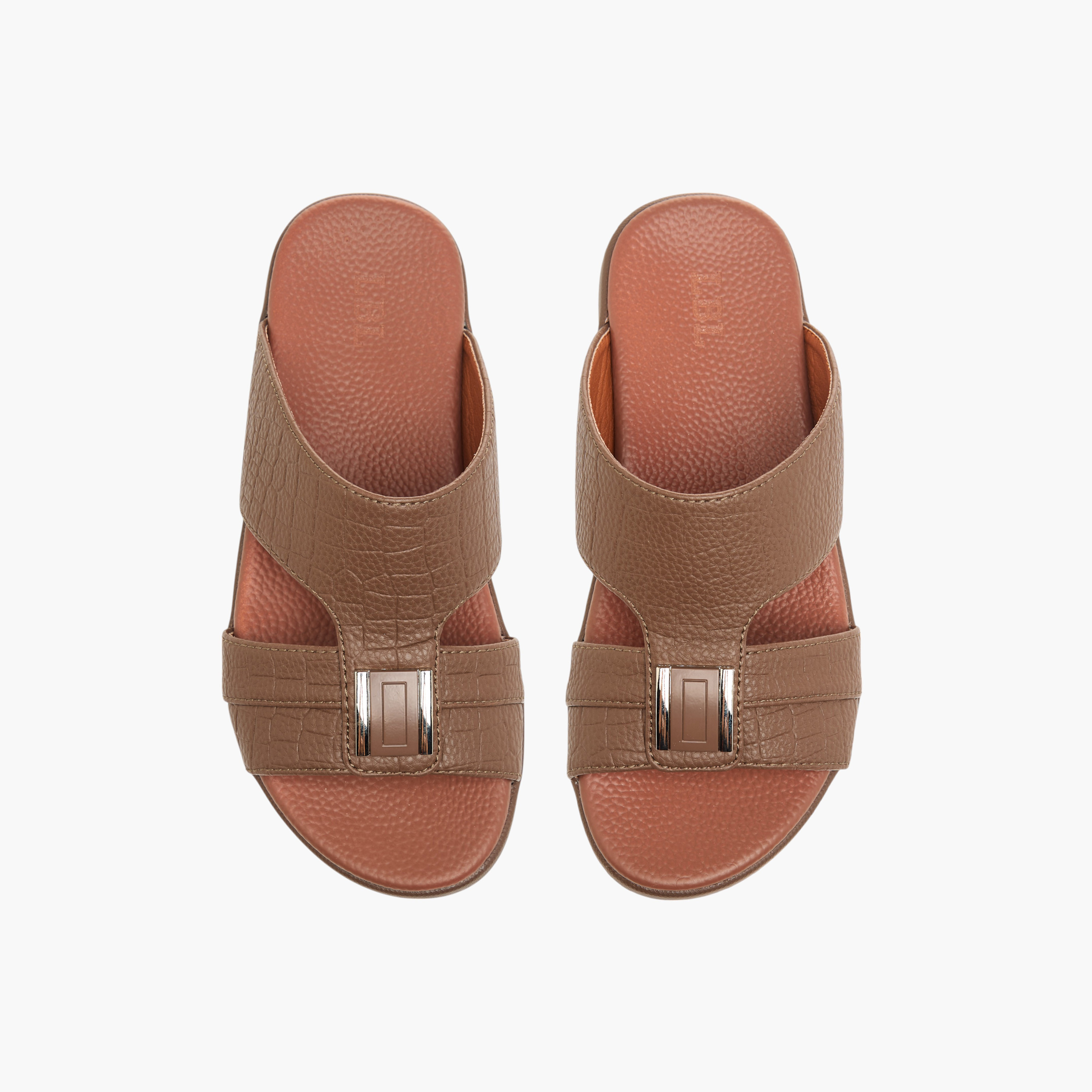 صندل عربي سهل الارتداء بزينة معدنية من أل بي أل من شو إكسبريس-boys-shoes-sandals-image-1