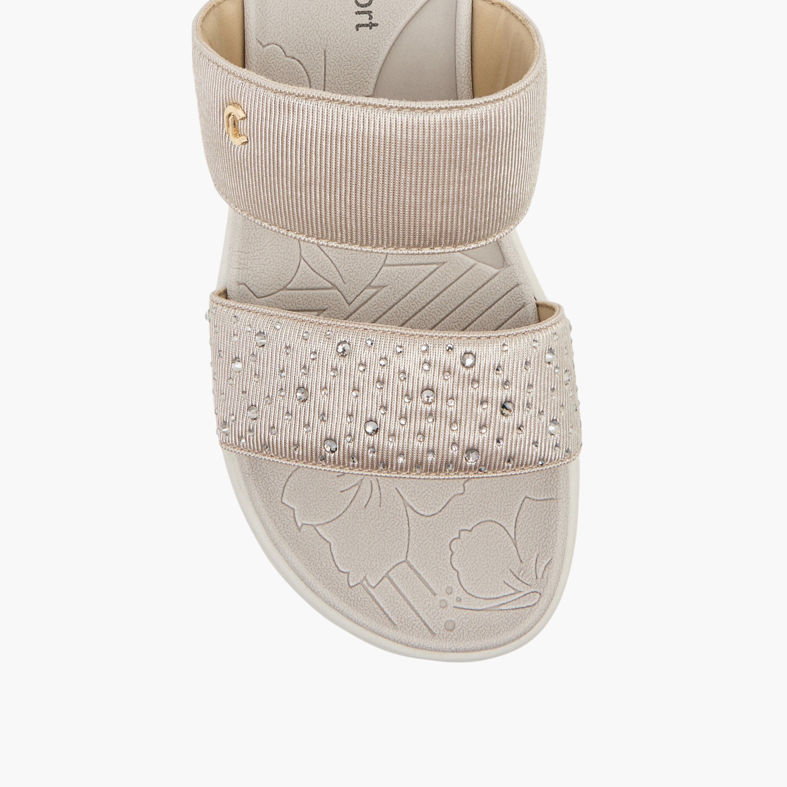 صندل سهل الارتداء مزيّن من لي كونفرت-women-shoes-flats-sandals-image-4