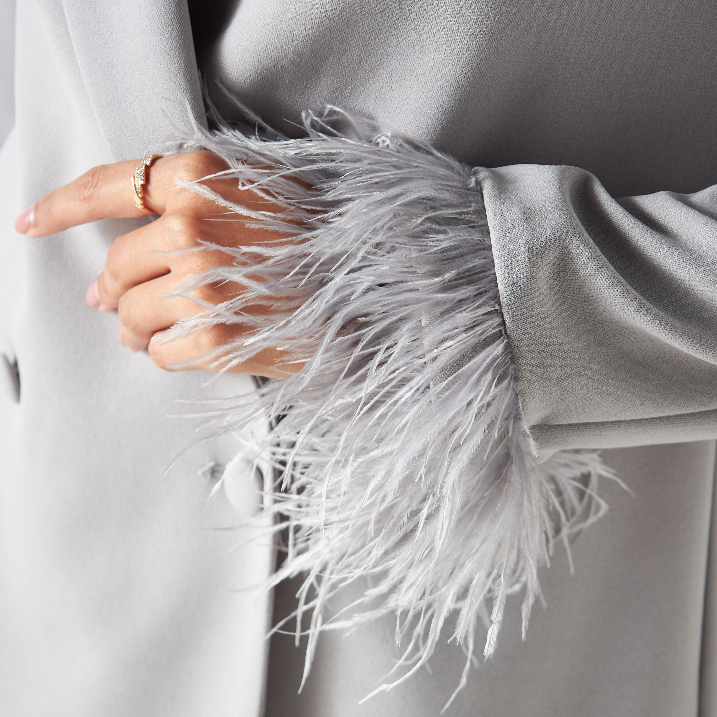 فستان بليزر مزدوج الصدر بأكمام بتفاصيل فرو من جاديد روس-women-clothing-dresses-image-5