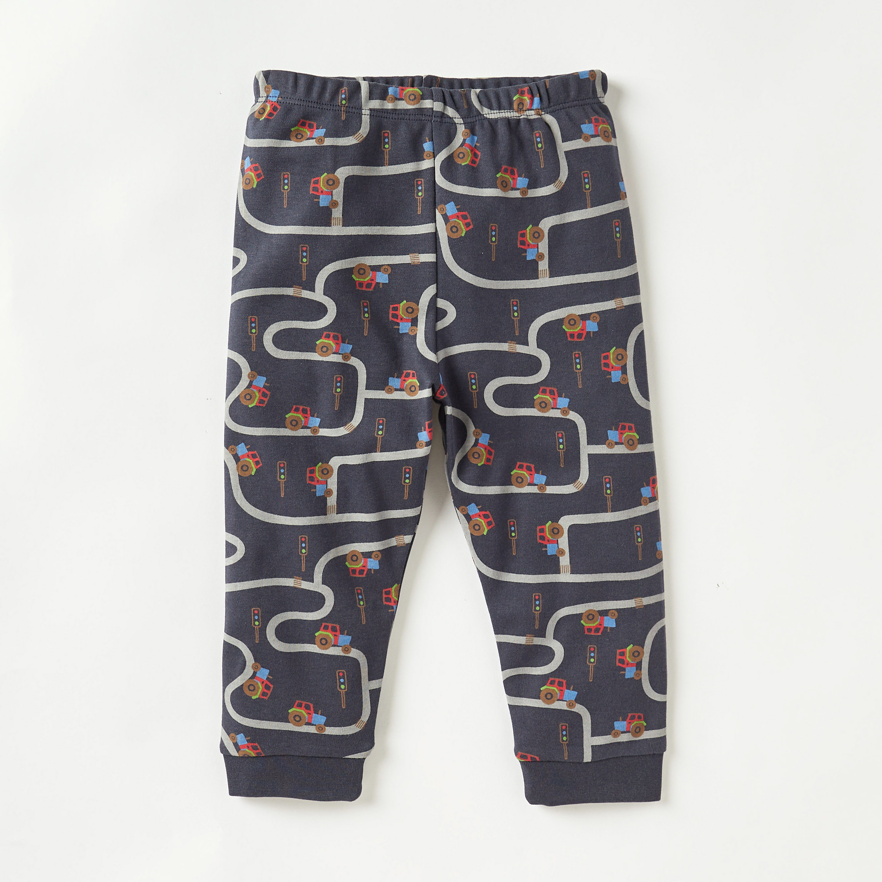 طقم بنطلون بيجاما مطاطي وتيشيرت بأكمام طويلة وتزيينات سيارة من جونيورز-promo_babyshop_Buy3for99_UAE130126-image-3