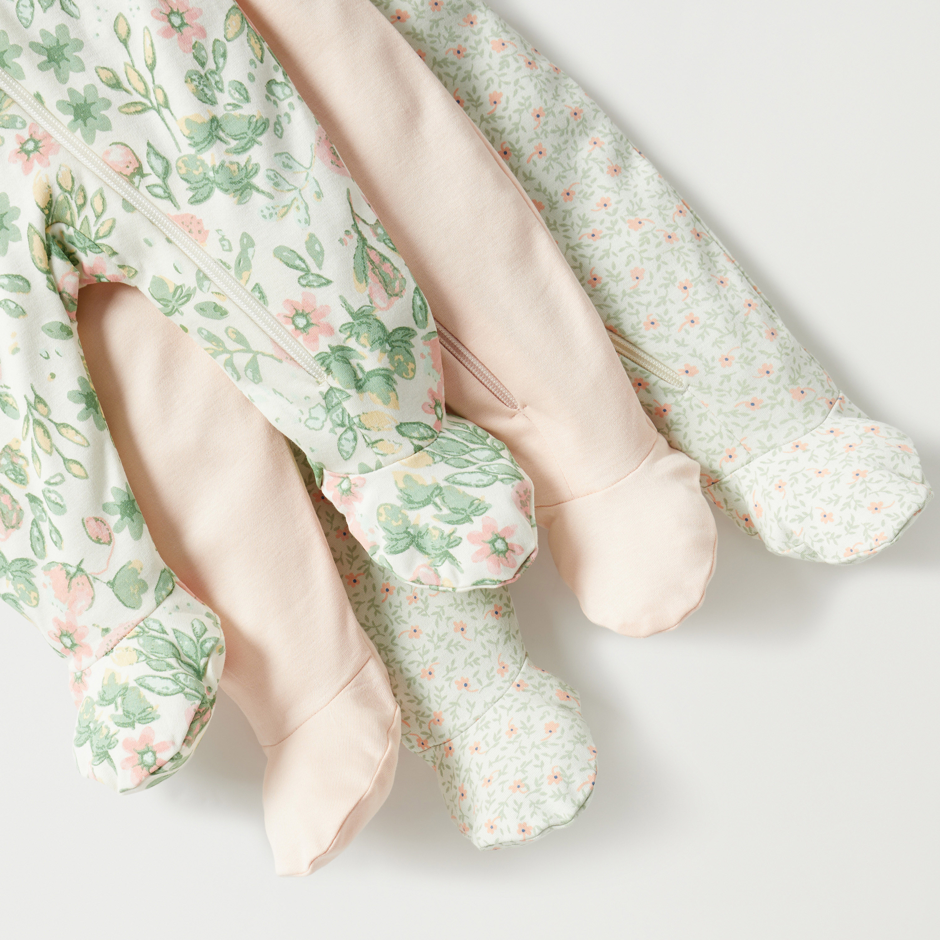 Juniors Printed Closed Feet Sleepsuit with Zipper Closure - Set of 3-baby-girls-clothing-nightwear-sleepsuits-image-6
