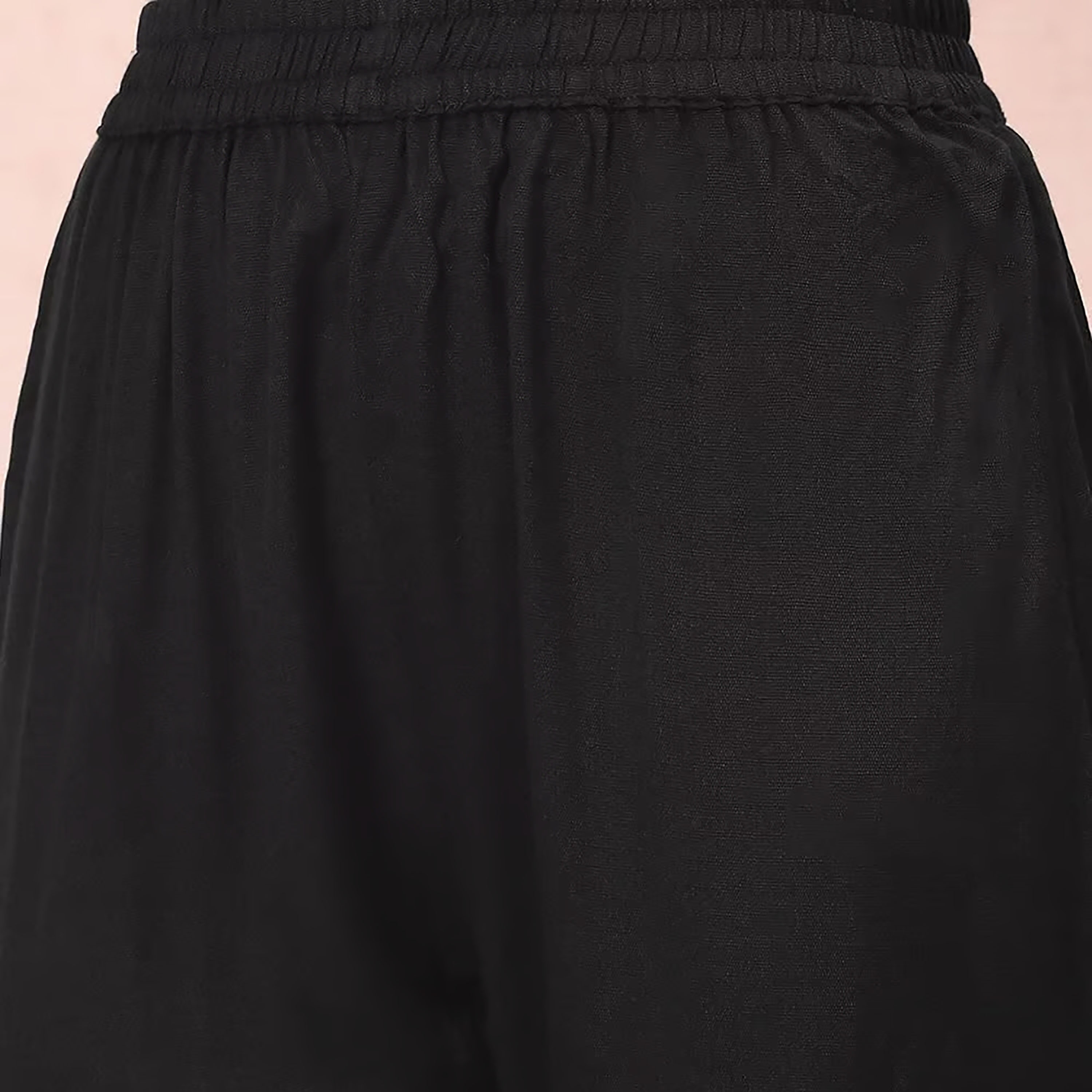 طقم مكون من 3 قطع مطبوعة من رانغريتي من كورتا مستقيمة ورقبة على شكل قلب وسروال مع دوباتا-women-clothing-ethnicwear-salwarsuits-image-4