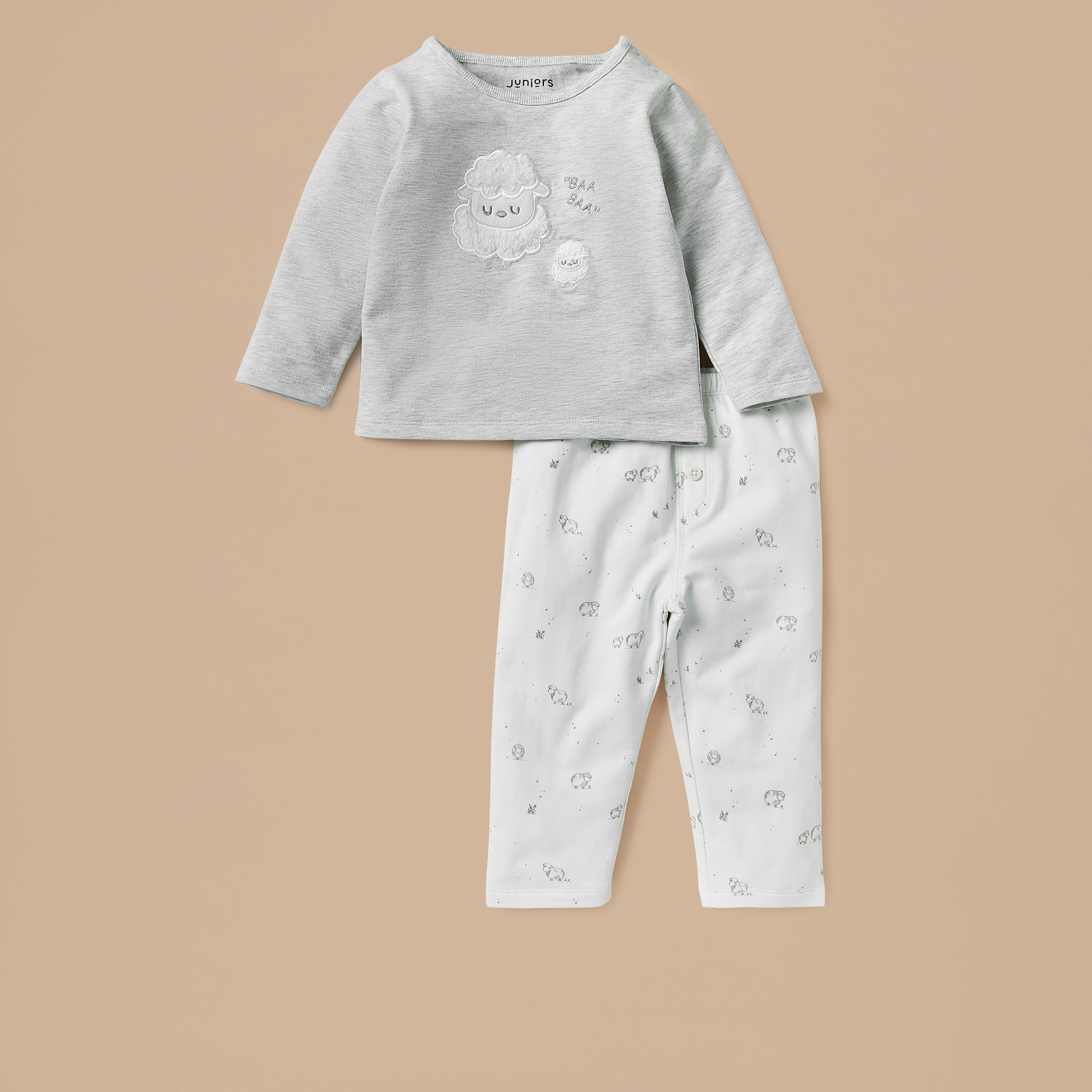 طقم بنطلون بيجاما وتيشيرت بطبعات خروف من جونيورز-baby-boys-clothing-nightwear-pyjamasets-image-1