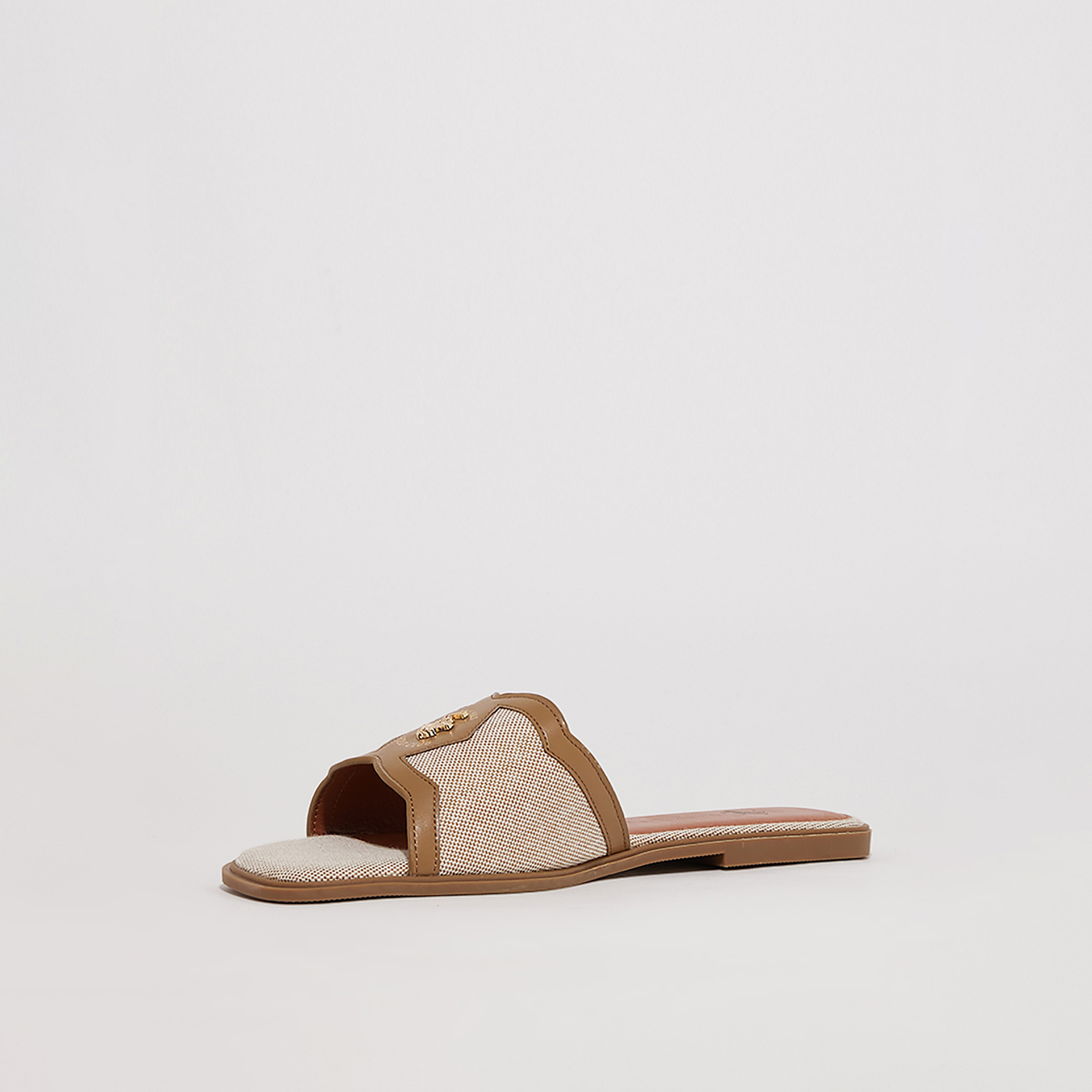 صنادل نسائية مسطحة من بيفرلي هيلز بولو كلوب ذات مفتوحة عند الأصابع | S24-110HW6758-women-shoes-sandals-flats-image-3