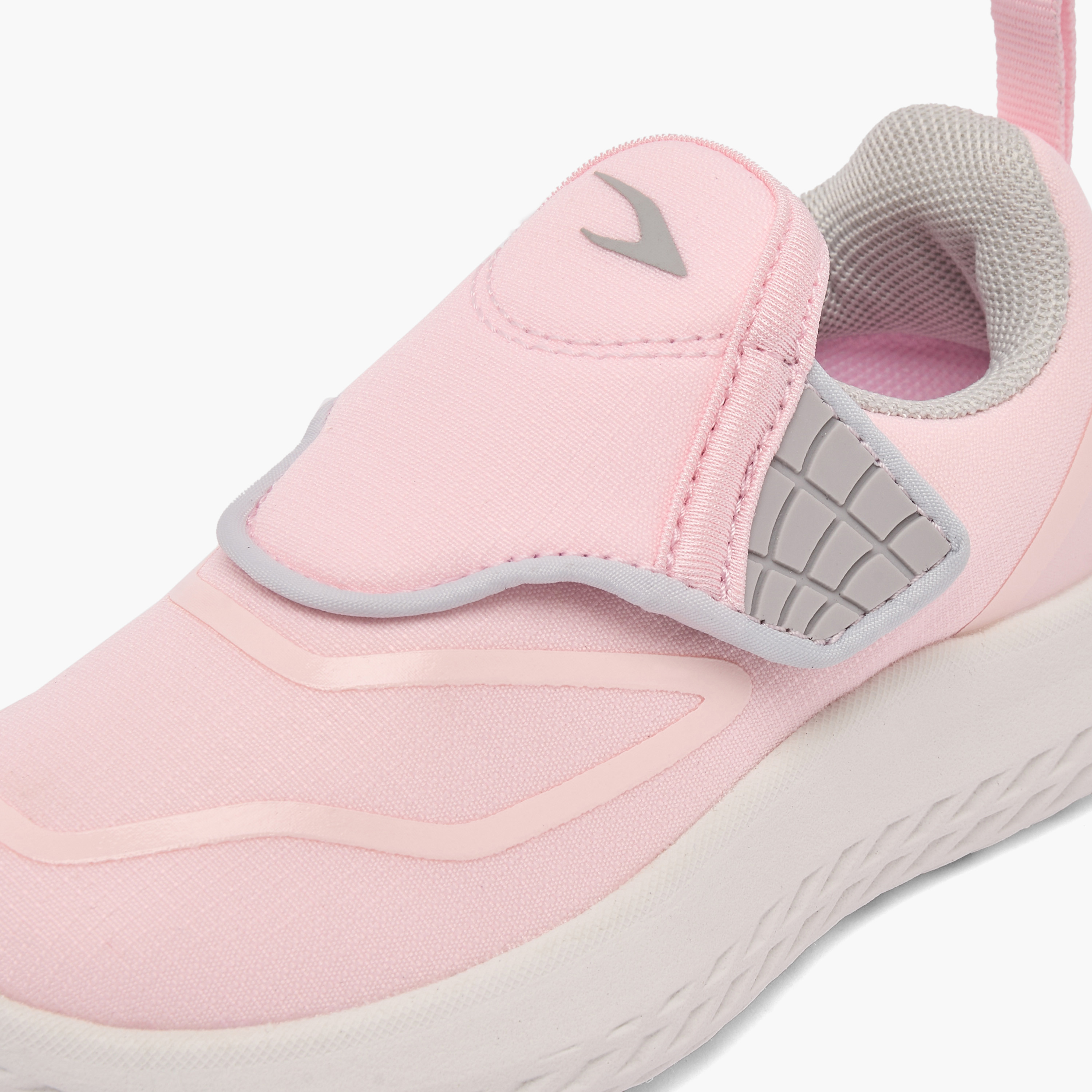 حذاء رياضي بشريط إغلاق لاصق للبنات من داش-girls-shoes-sneakers-image-4
