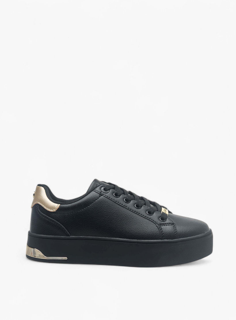حذاء سنيكرز سادة برباط إغلاق للنساء من سيليست-women-shoes-sneakers-image-3
