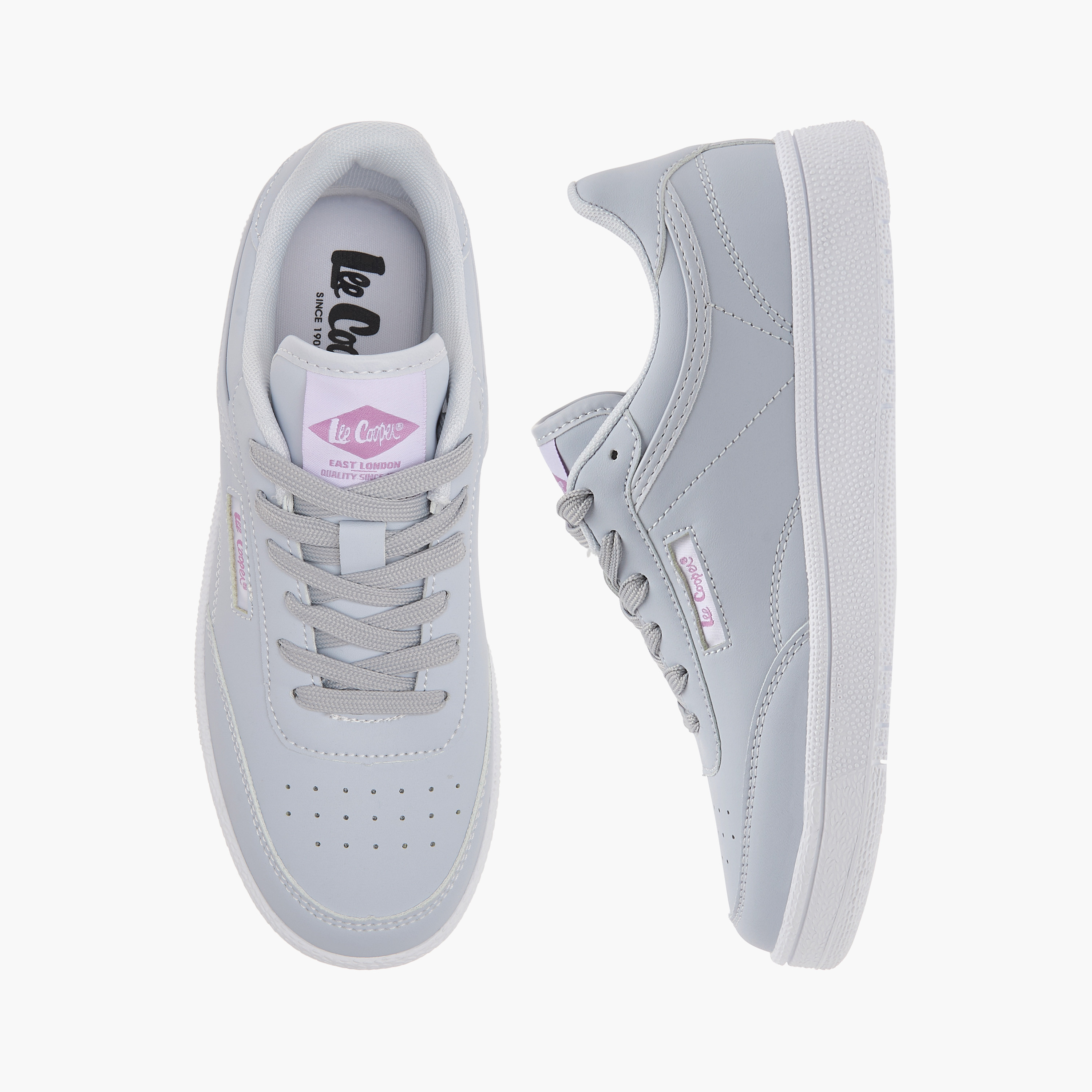 حذاء رياضي نسائي برباط إغلاق من لي كوبر-women-shoes-sneakers-image-1