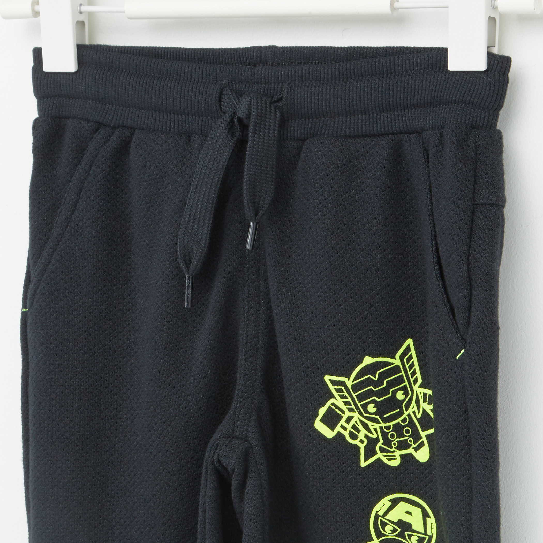 شورت بخصر مطاطي وطبعات سوبرهيرو-boys-clothing-bottoms-shorts-image-2