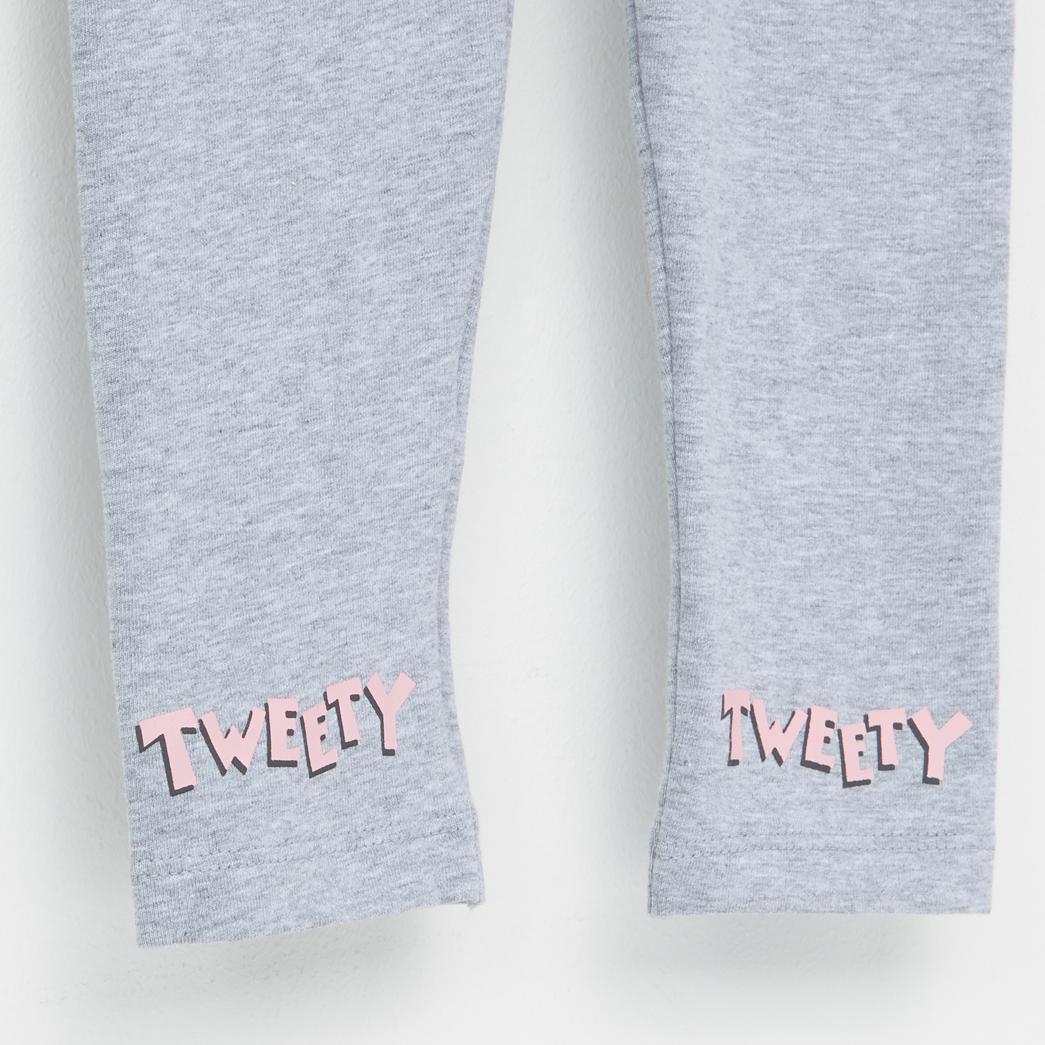 بنطال ليقنز طويل بطبعات تويتي - طقم من قطعتين-baby-girls-clothing-bottoms-leggings-image-2