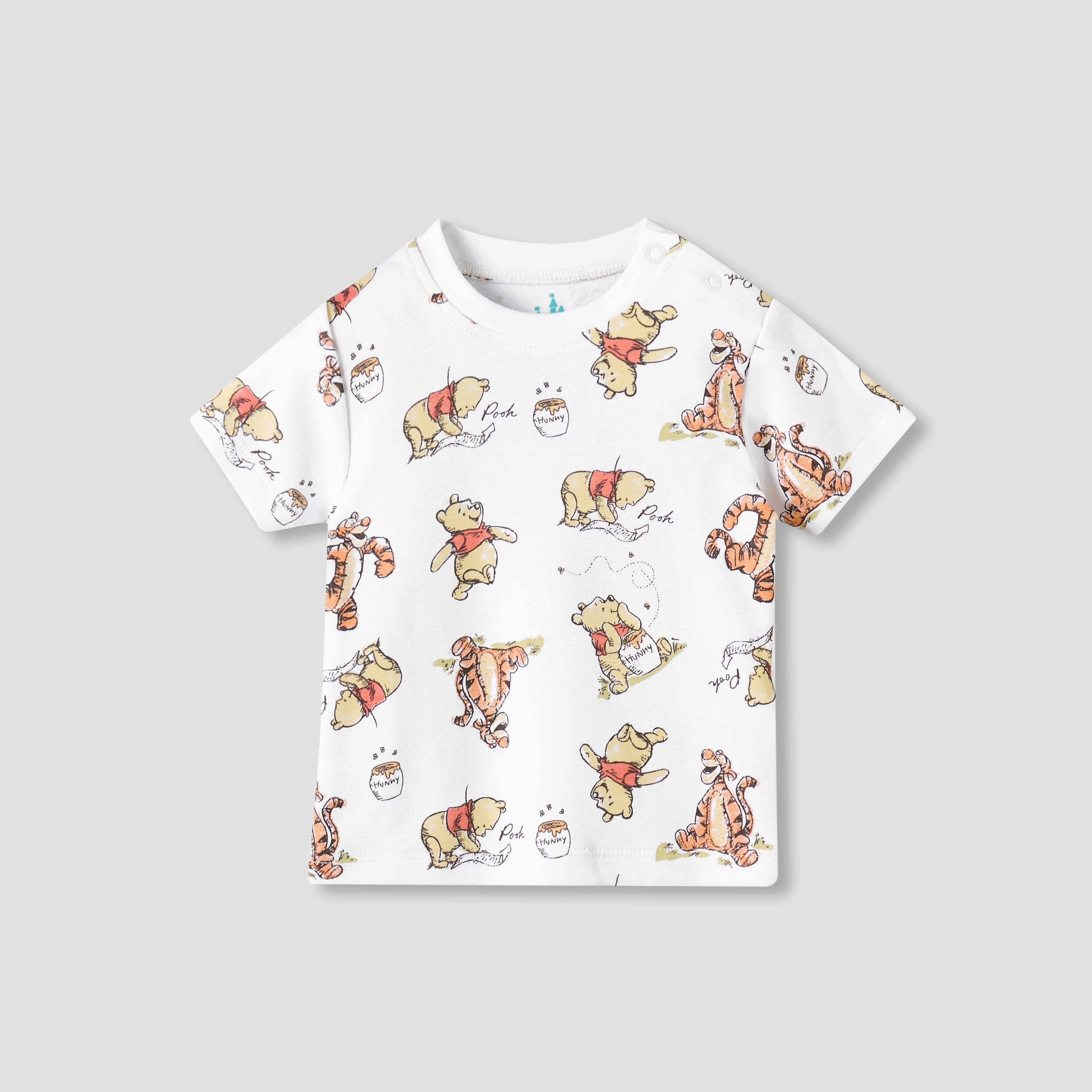 Disney Crew Neck Short Sleeves T-shirt and Dungaree Set with Winnie the Pooh Print-baby-boys-clothing-setsandcoords-image-4