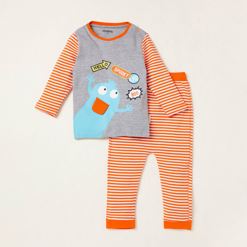 Juniors Printed Long Sleeves T-shirt and Full Length Pyjama Set-Sleepsuits-image-0