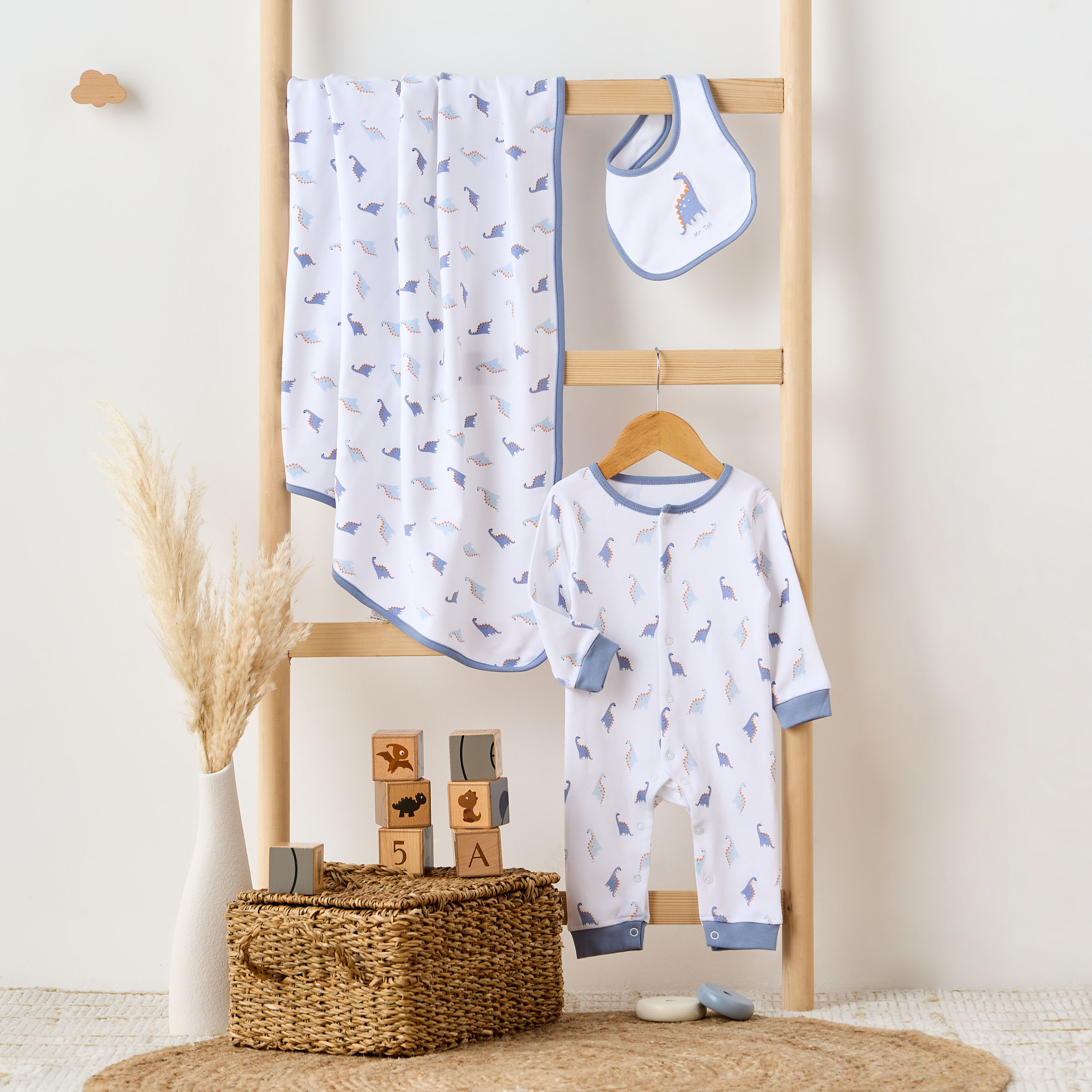 Juniors Dinosaur Print Sleepsuit with Bib and Receiving Blanket-baby-girls-clothing-setsandcoords-image-8