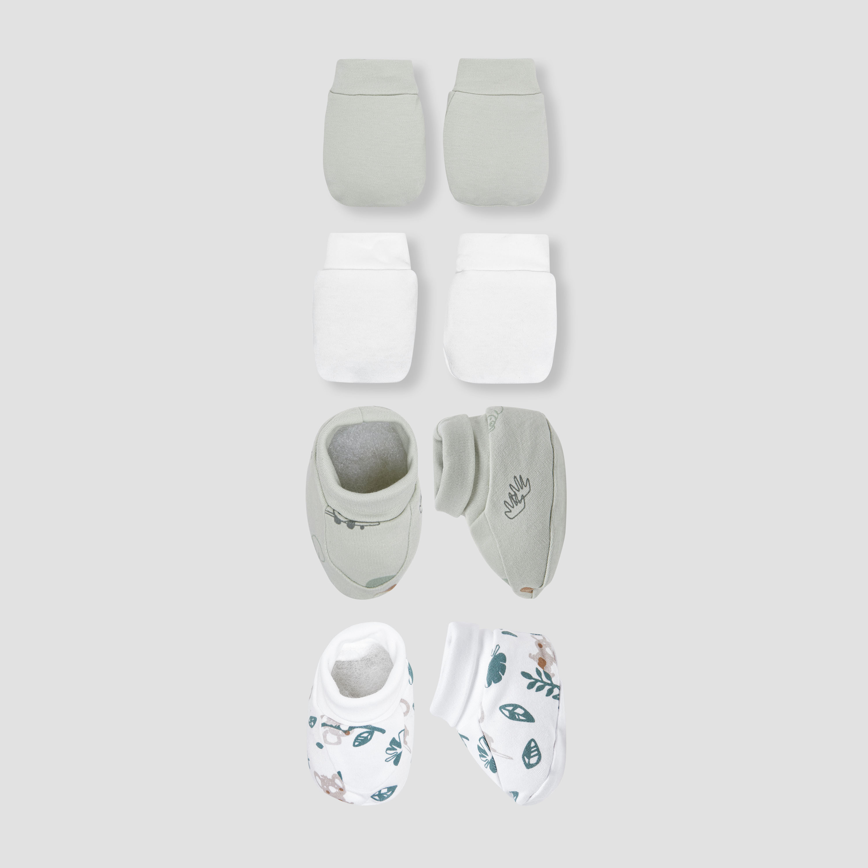 طقم أبوات وقفازات متنوّعة 4 قطع من جونيورز-baby-boys-shoes-booties-image-10
