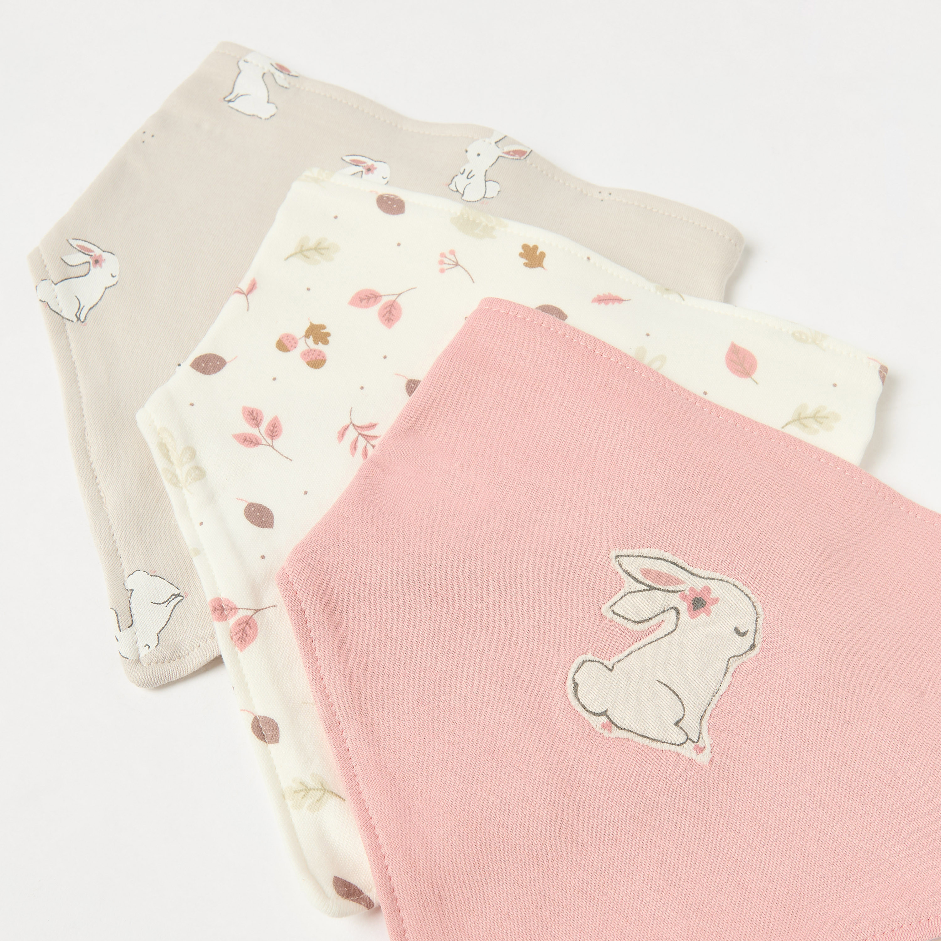 Juniors Printed Muslin Bib with Button Closure - Set of 3-baby-feeding-bibs-image-2