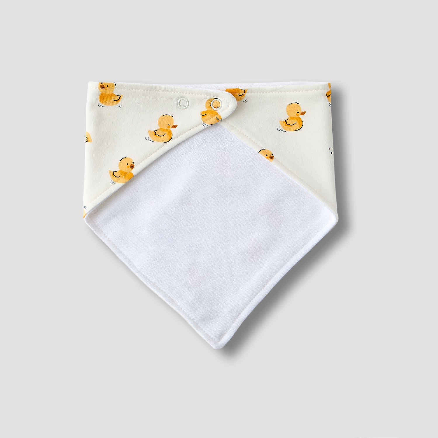 طقم مرايل أطفال 5 قطع بطبعات من جونيورز-baby-feeding-bibs-image-7