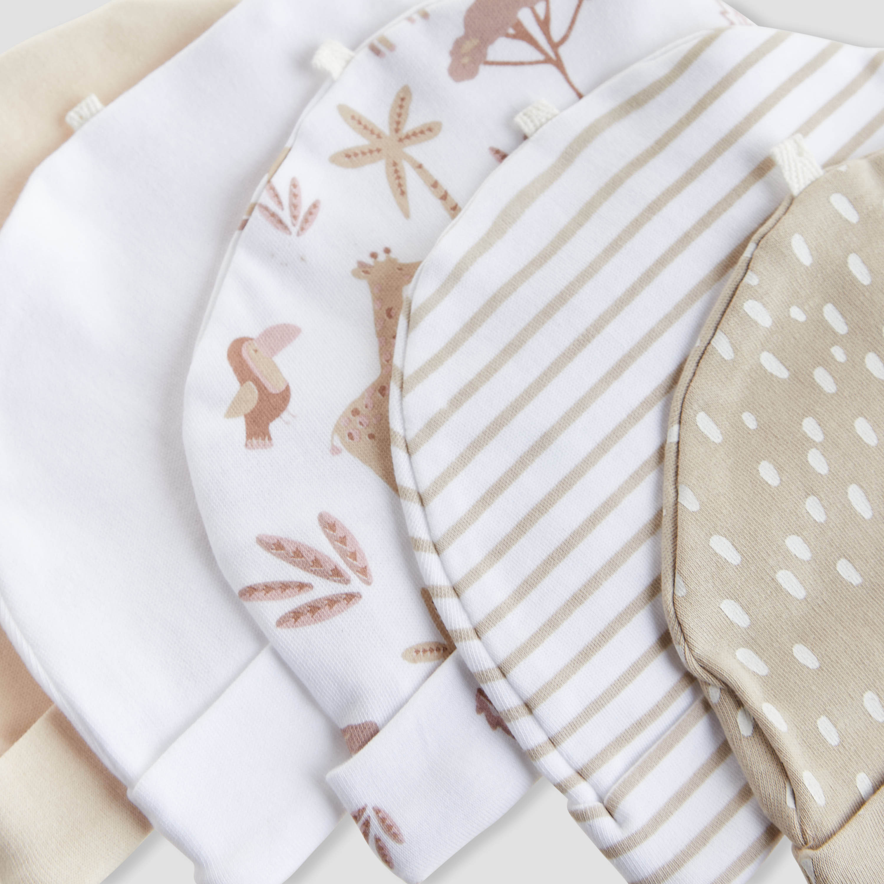كابات أطفال بطبعات متنوعة من جونيورز - طقم 5 قطع-baby-boys-accessories-caps-image-9
