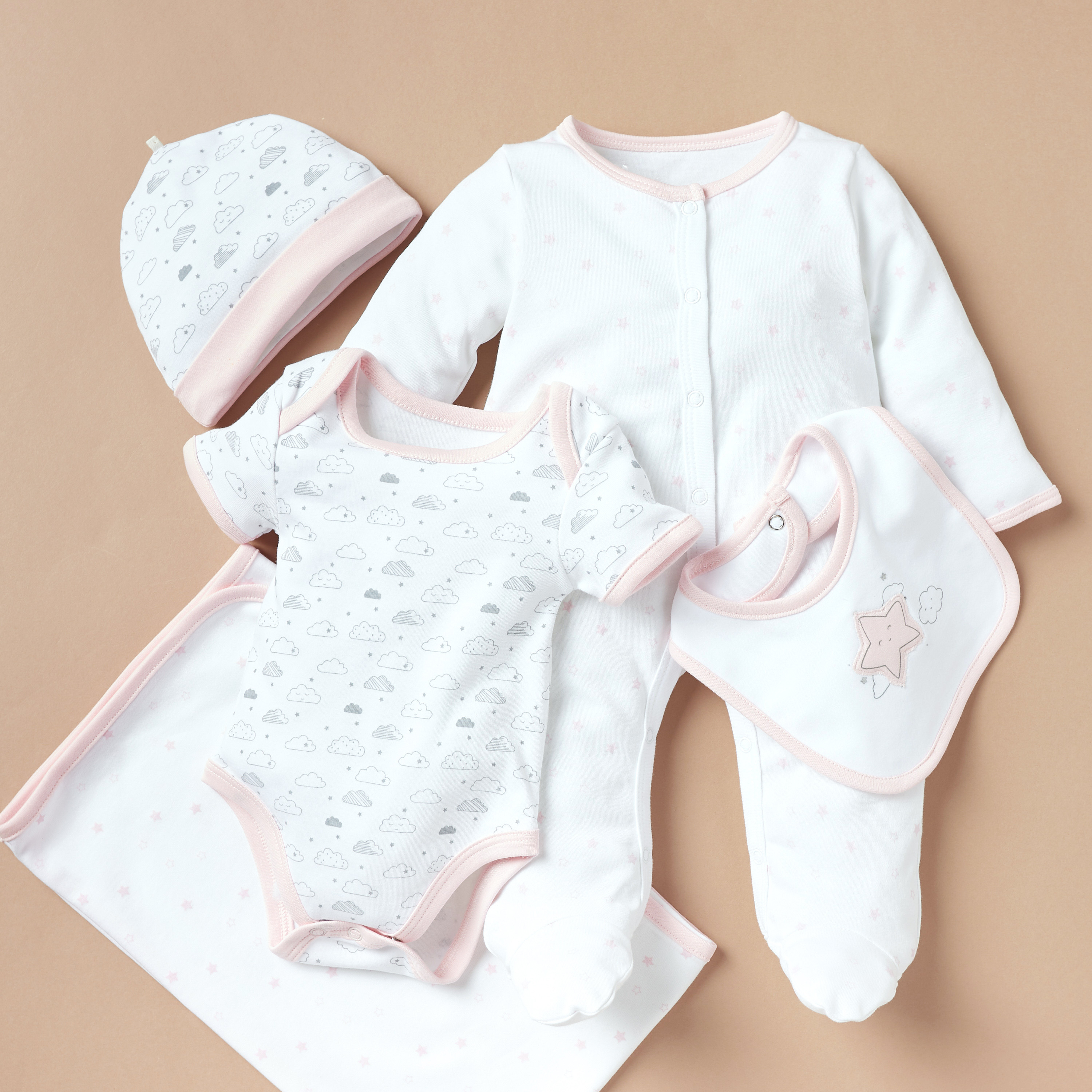 Juniors 5-Piece Cloud Print Clothing Gift Set-baby-girls-clothing-setsandcoords-image-4