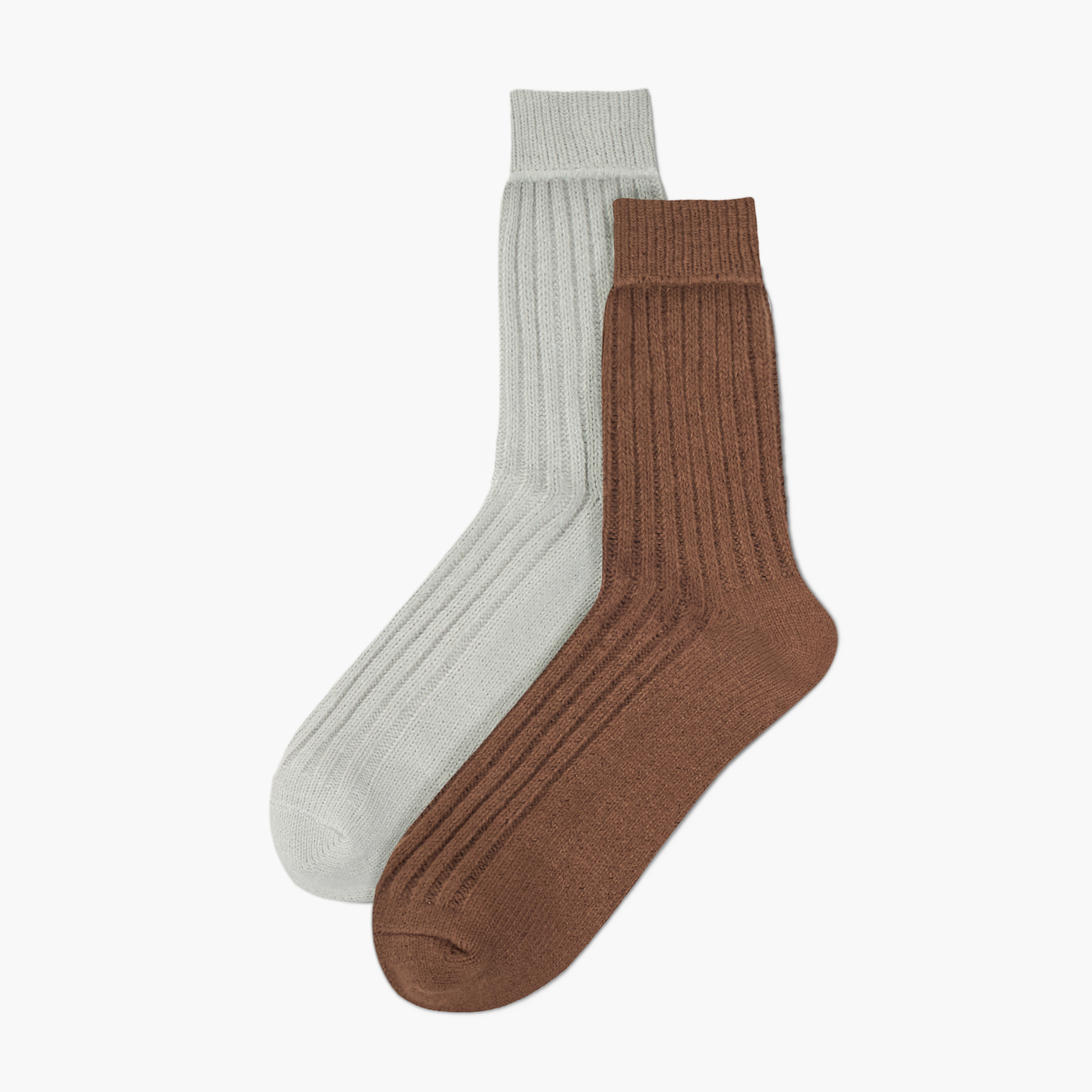 طقم جوارب زوجين بطول متوسط وتصميم مضلع من سيليست-women-socksandstockings-image-1