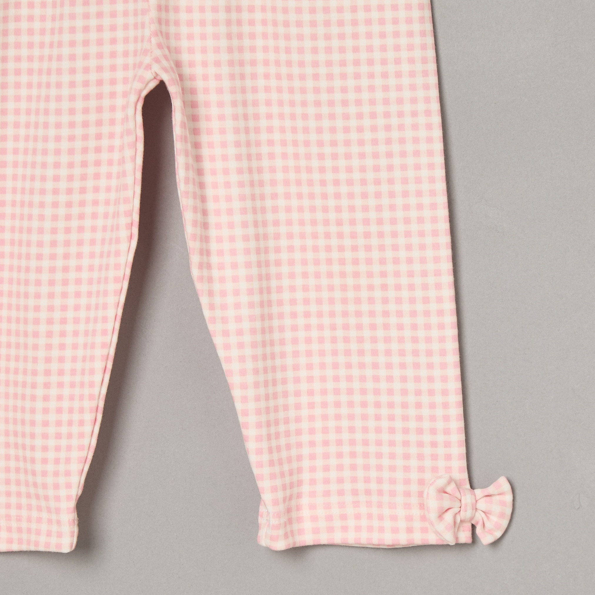طقم بيجاما قطن برقبة ضيقة وأكمام طويلة وتطريزات من جونيورز-baby-girls-clothing-nightwear-pyjamasets-image-8