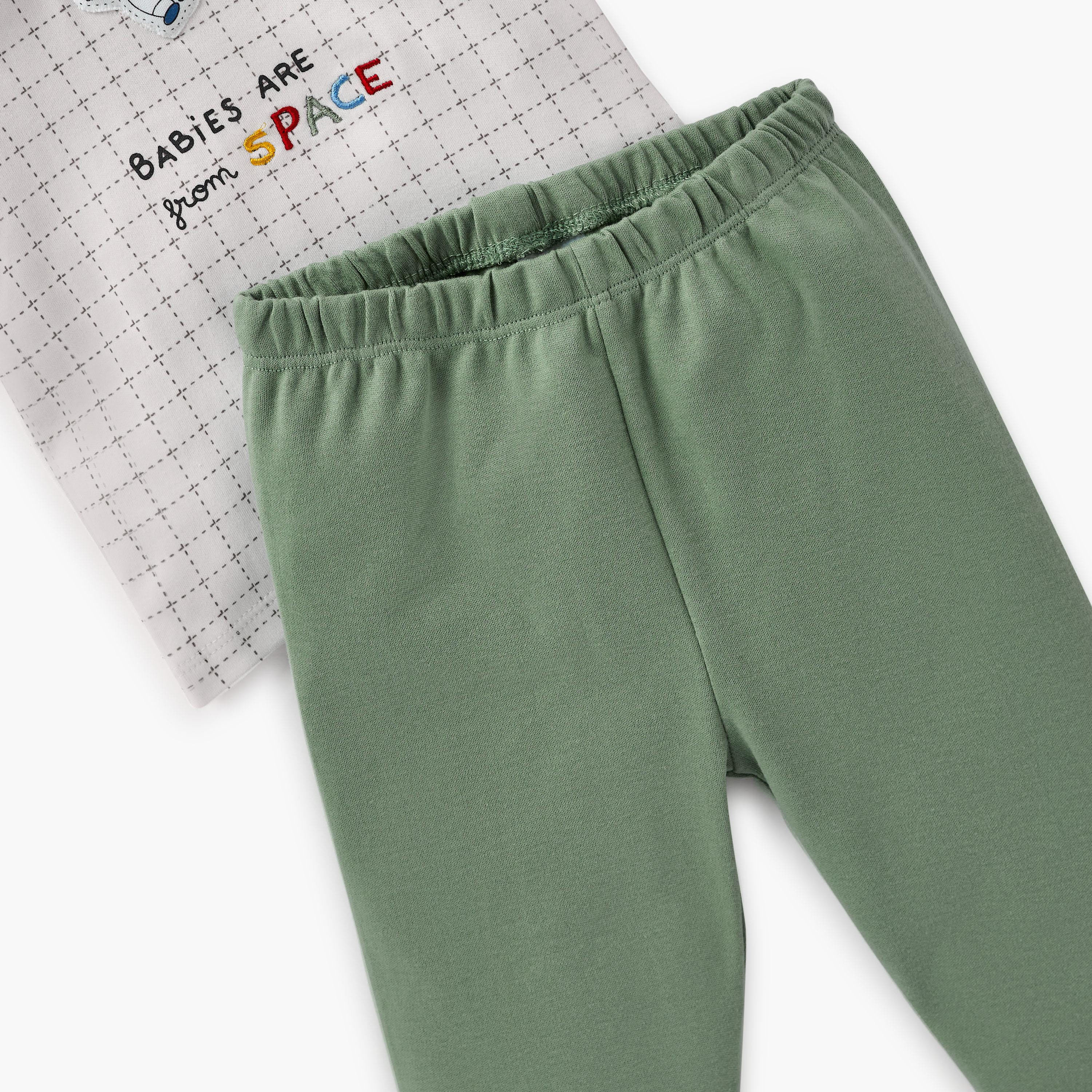 Juniors Applique Detail T-shirt and Pyjama Set-baby-boys-clothing-nightwear-pyjamasets-image-6