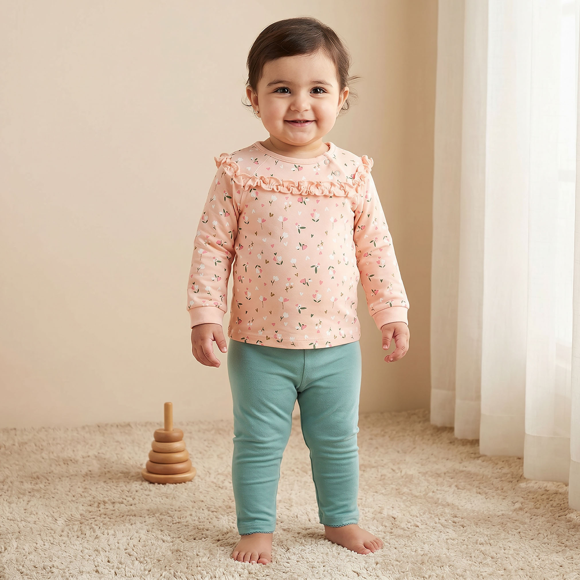 طقم سويت شيرت وبنطلون بيجاما بطبعات زهرية من جونيورز-baby-girls-clothing-nightwear-pyjamasets-image-1