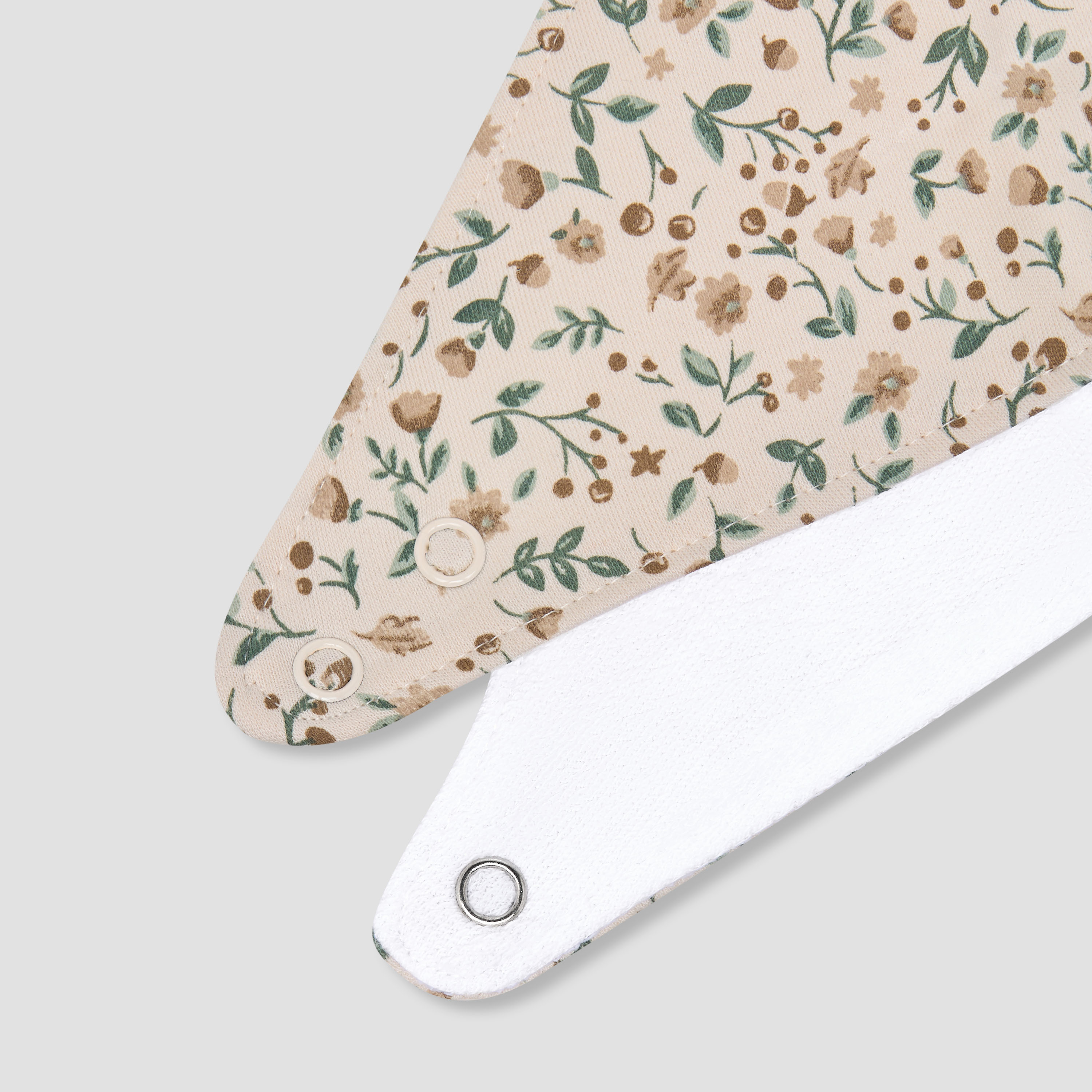 طقم من 3 مريلة أطفال بطبعات من جونيورز-baby-feeding-bibs-image-7