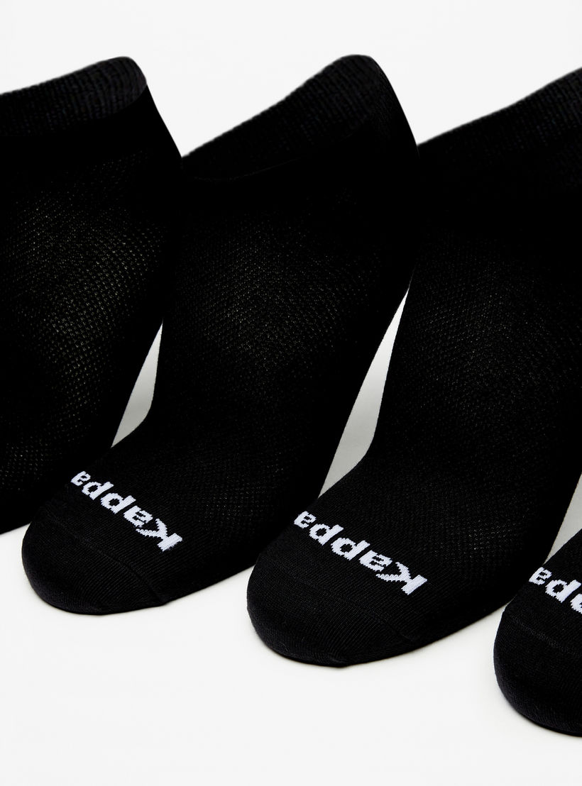 طقم جوارب رياضية 6 أزواج بطول الكاحل وتفاصيل الشعار من كابا-men-socks-image-2