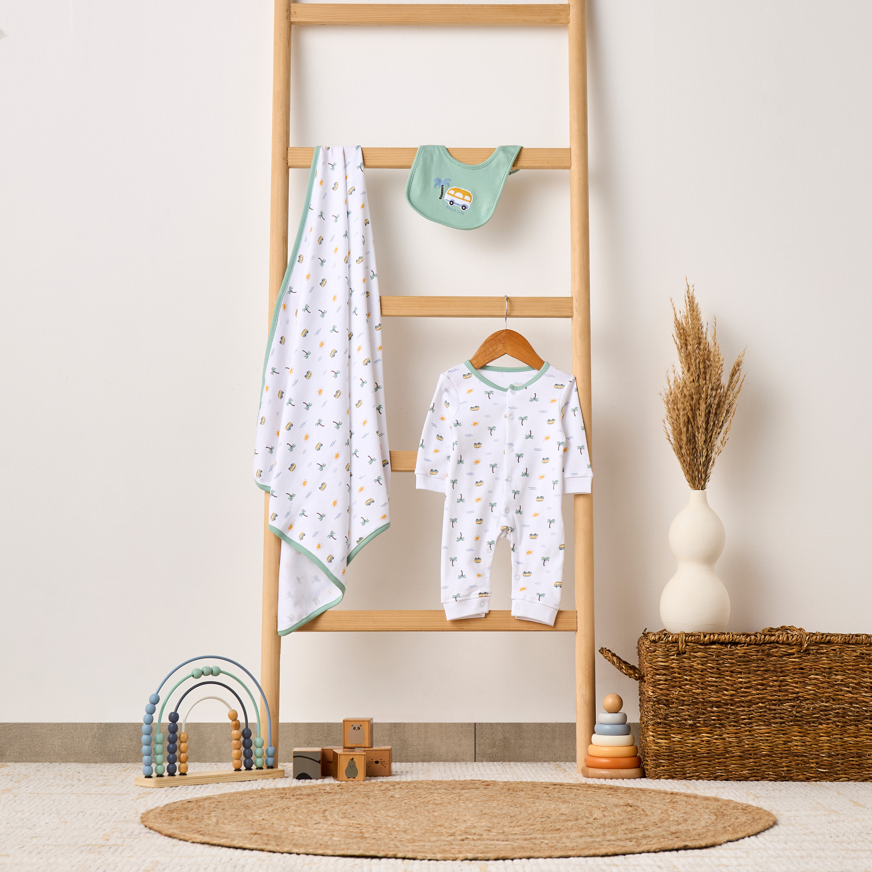 Set of 3 Juniors Clothing Gift Set with Print-baby-girls-clothing-setsandcoords-image-8
