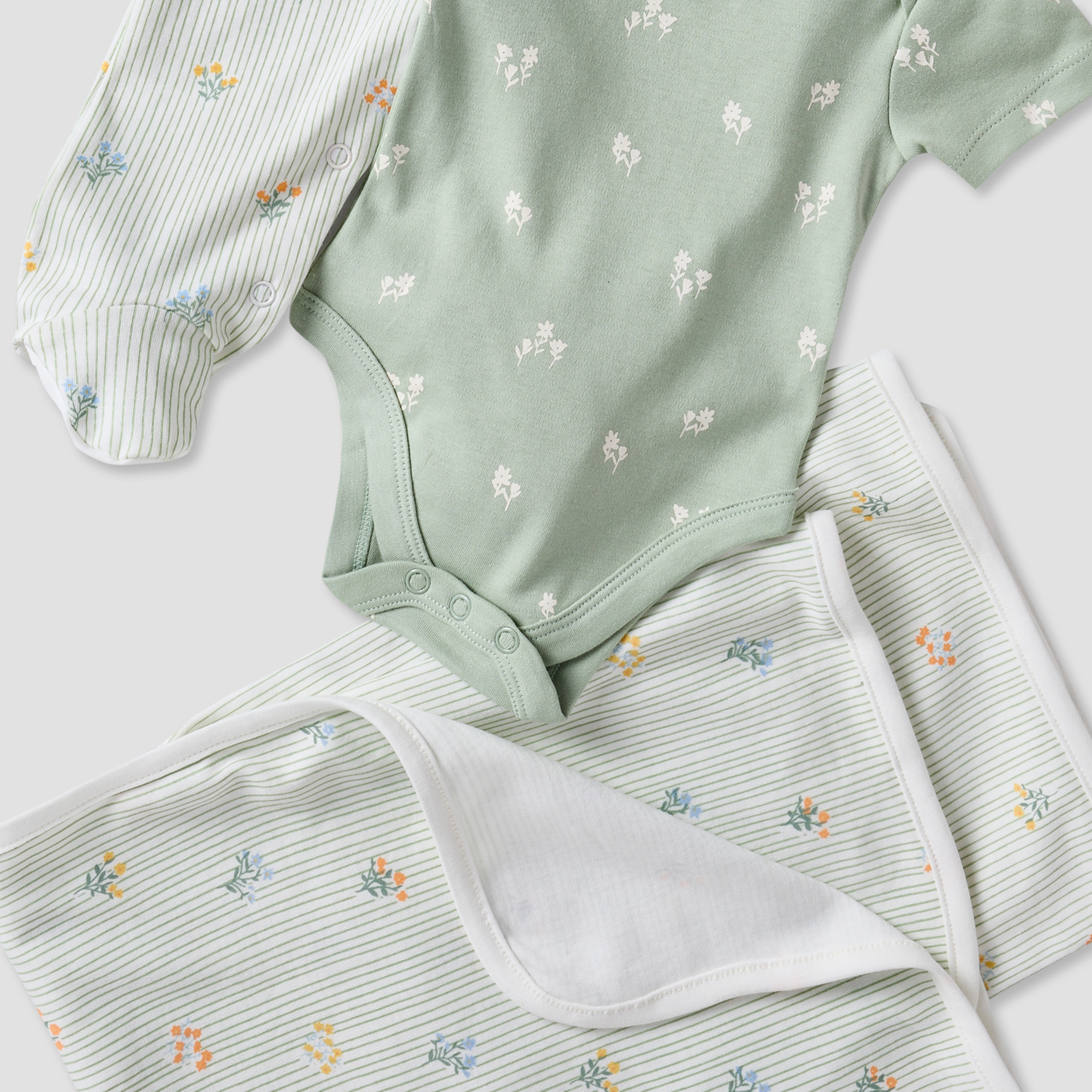 Set of 6 Juniors Clothing Gift Set with Floral Print-baby-girls-clothing-setsandcoords-image-9