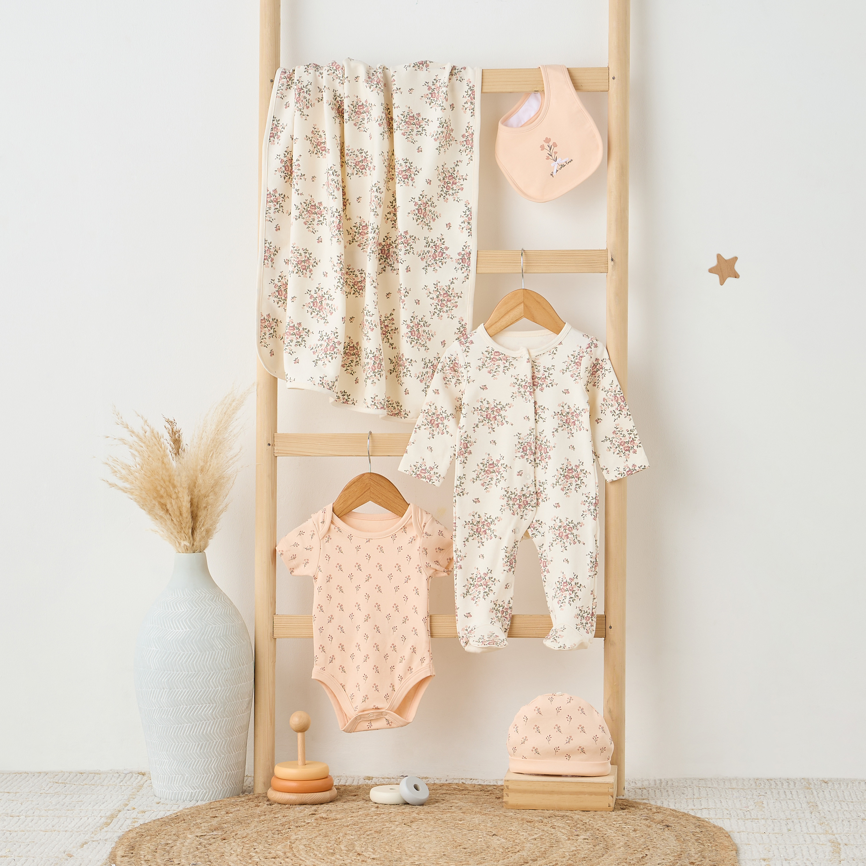 Juniors 5-Piece Floral Print Clothing Gift Set-baby-girls-clothing-setsandcoords-image-10